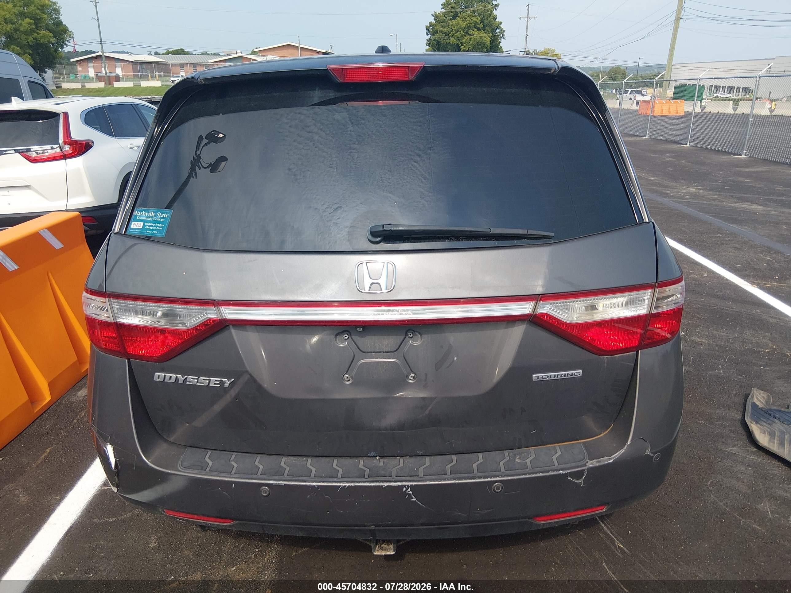 2013 Honda Odyssey Touring/touring Elite Gray vin: 5FNRL5H90DB071463