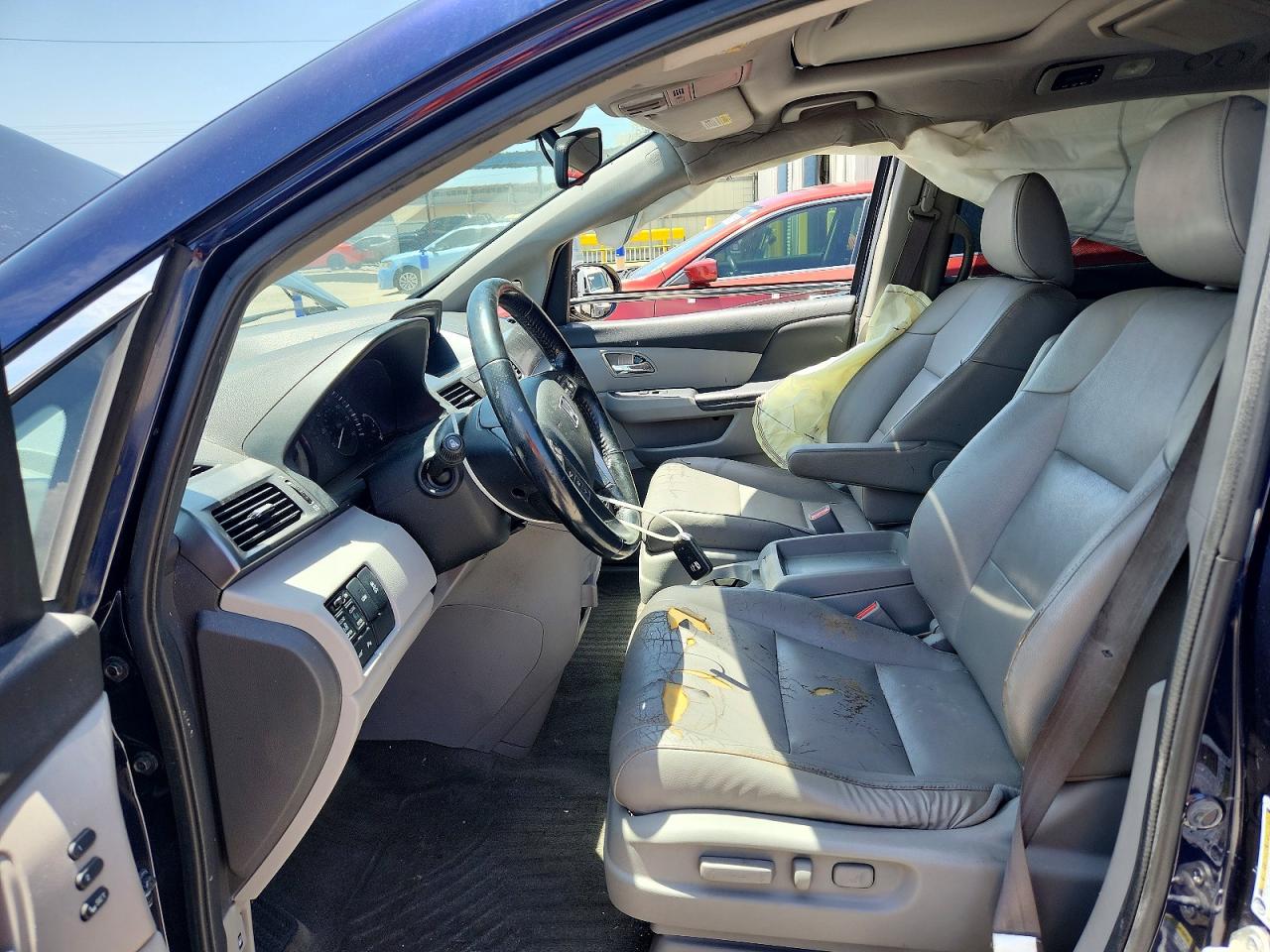 2014 Honda Odyssey Touring Blue vin: 5FNRL5H90EB006260