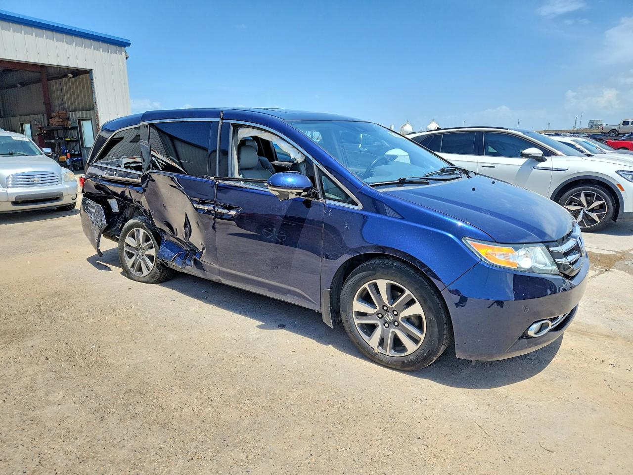 2014 Honda Odyssey Touring Blue vin: 5FNRL5H90EB006260