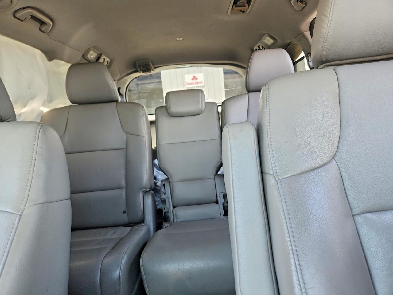 2014 Honda Odyssey Touring Blue vin: 5FNRL5H90EB006260