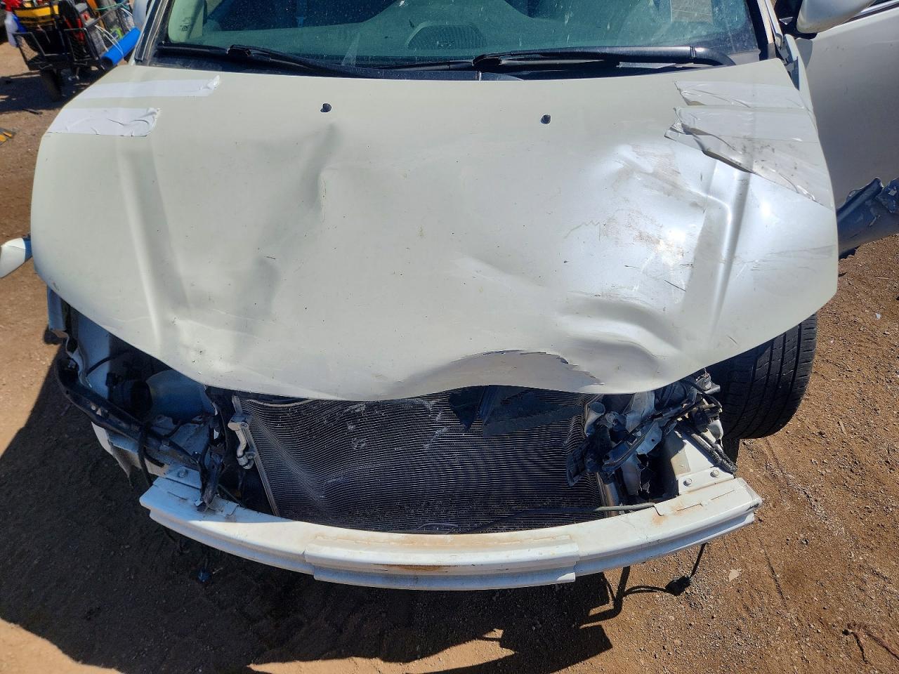 2014 Honda Odyssey Touring White vin: 5FNRL5H90EB050386