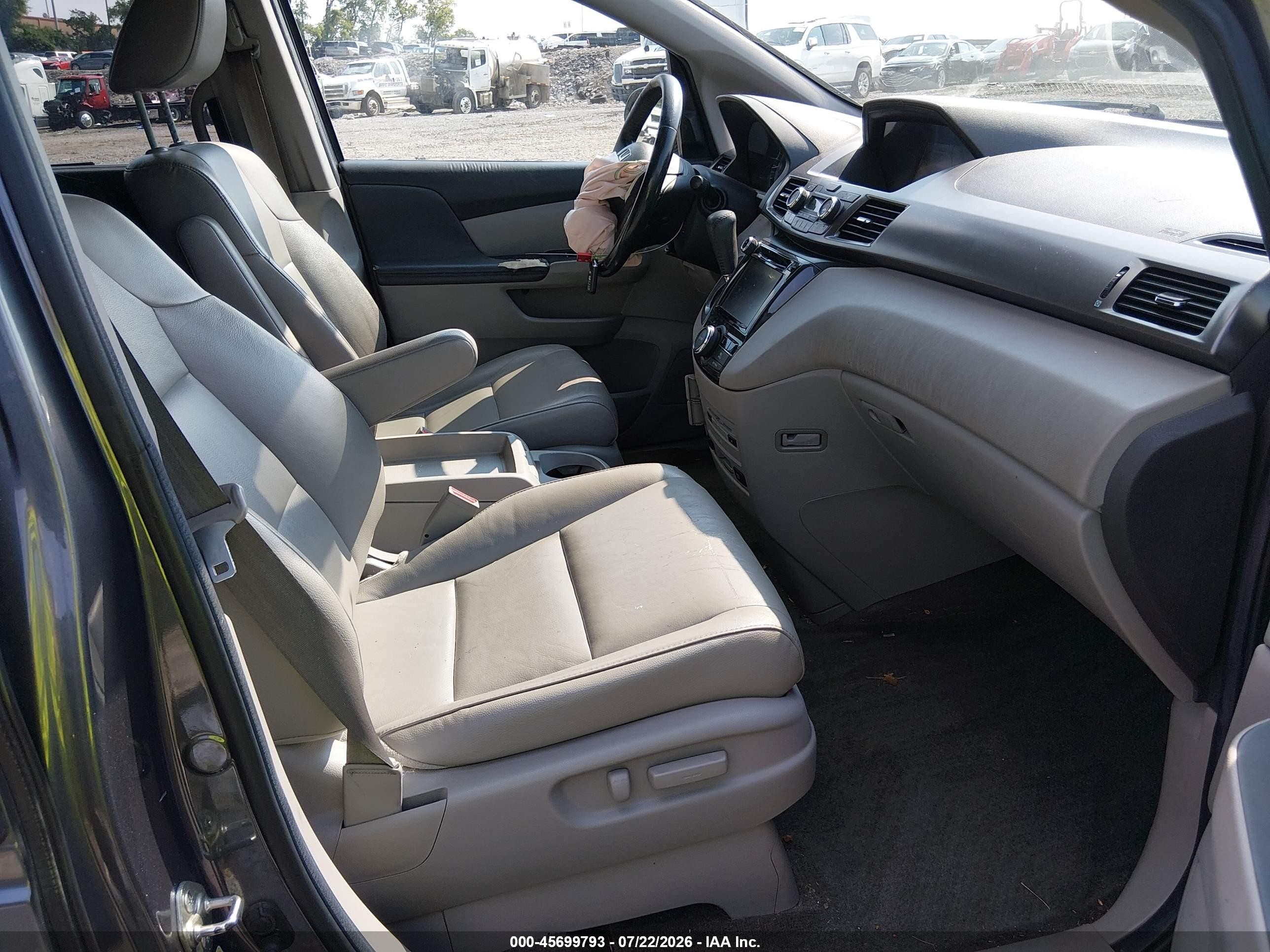 2014 Honda Odyssey Touring/touring Elite Gray vin: 5FNRL5H90EB084666