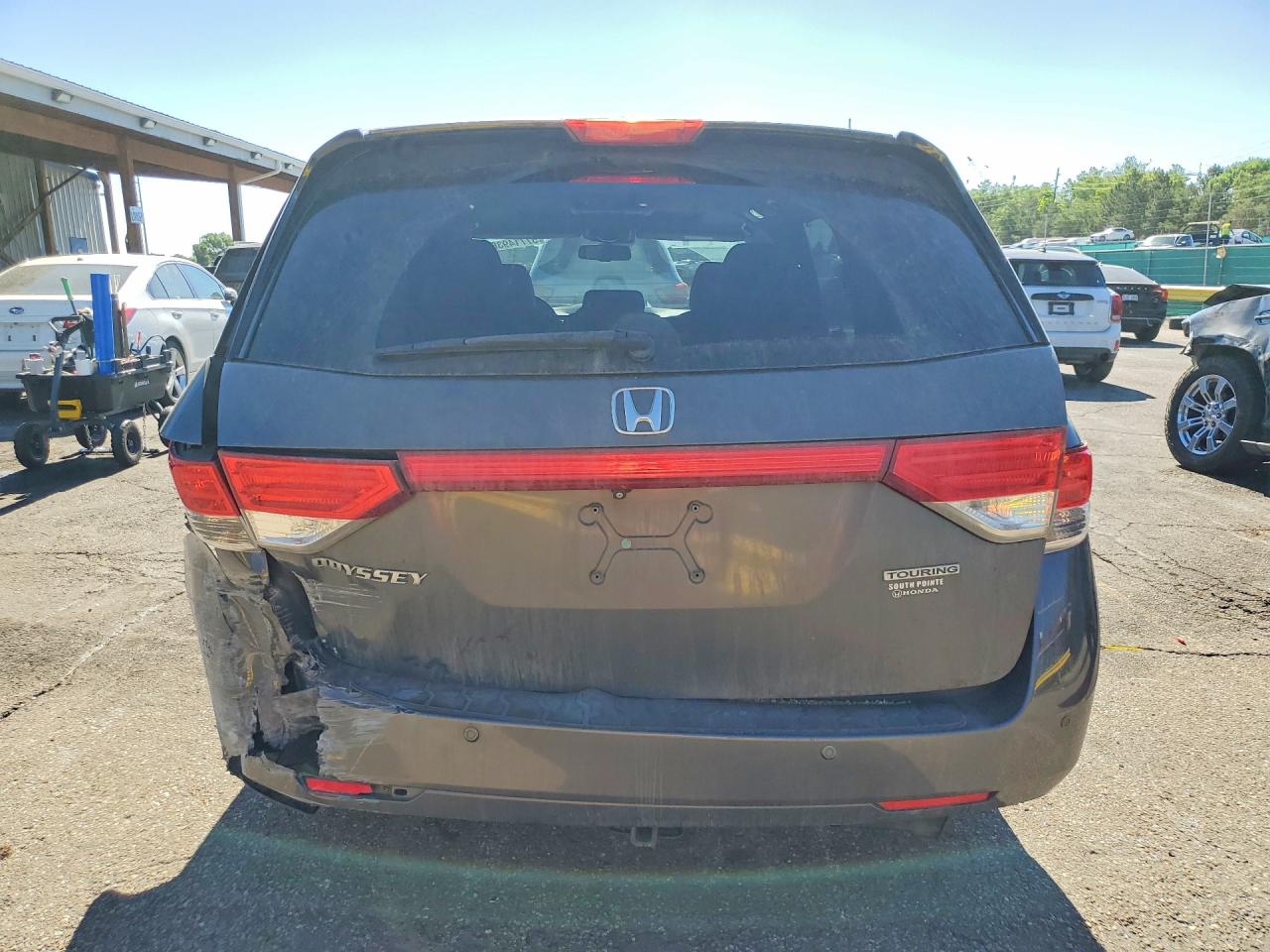 2015 Honda Odyssey Touring Gray vin: 5FNRL5H90FB023822