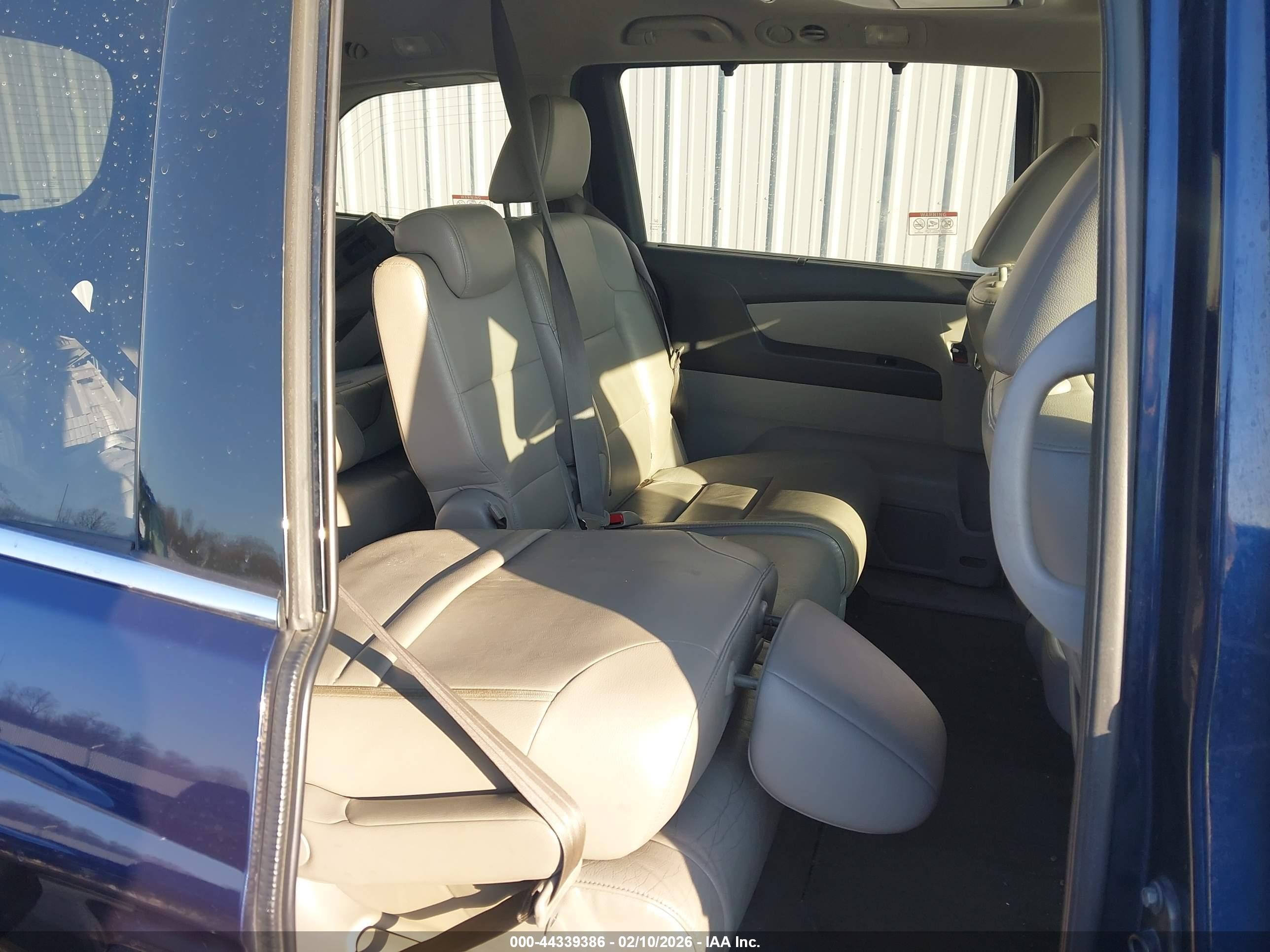 2015 Honda Odyssey Touring/touring Elite Blue vin: 5FNRL5H90FB048445