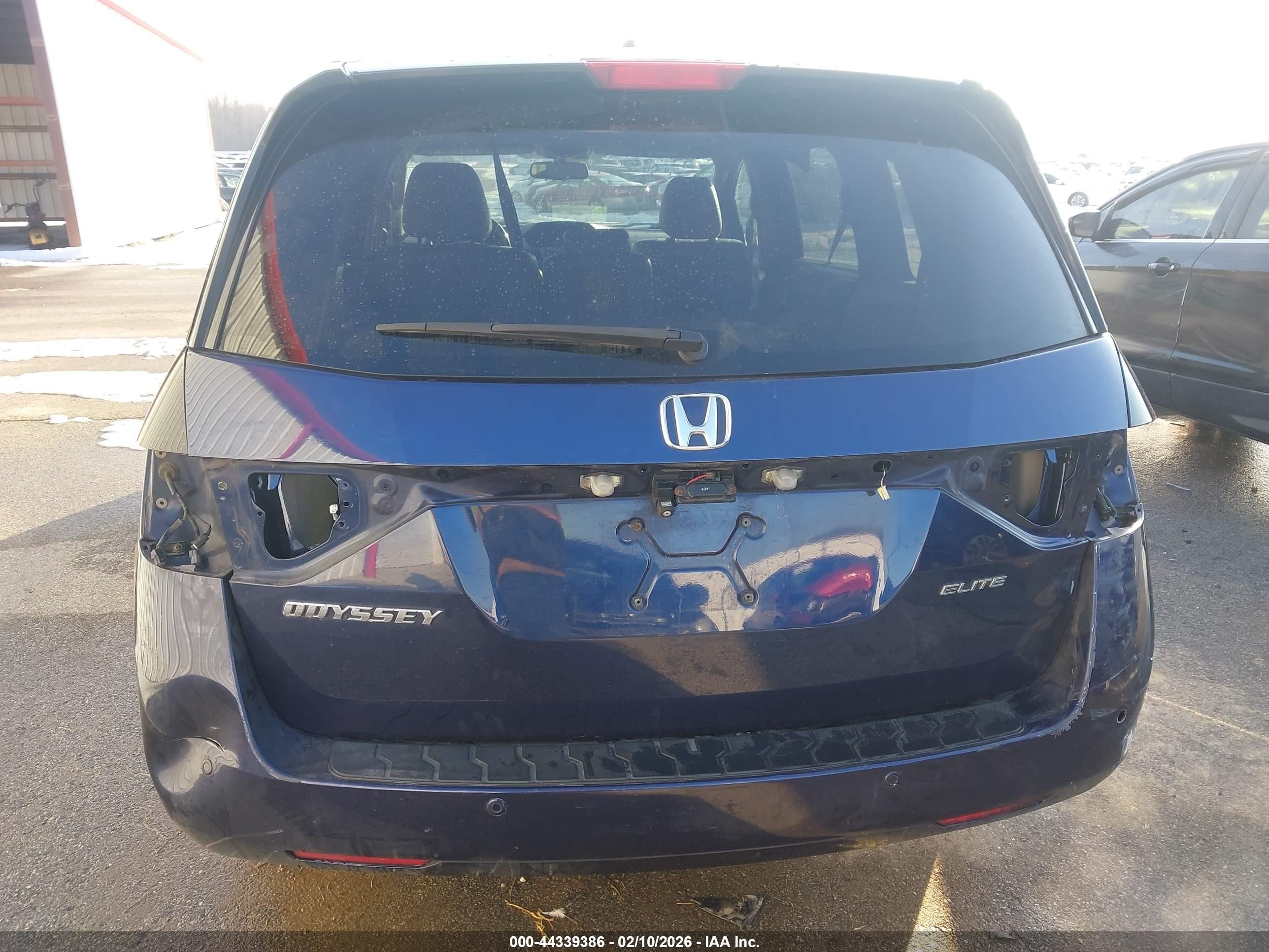 2015 Honda Odyssey Touring/touring Elite Blue vin: 5FNRL5H90FB048445