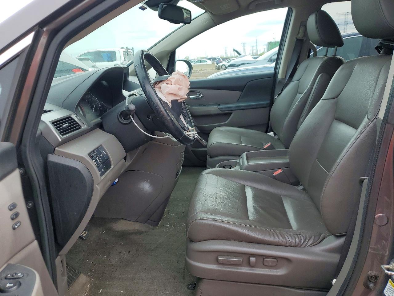 2015 Honda Odyssey Touring Gray vin: 5FNRL5H90FB113486