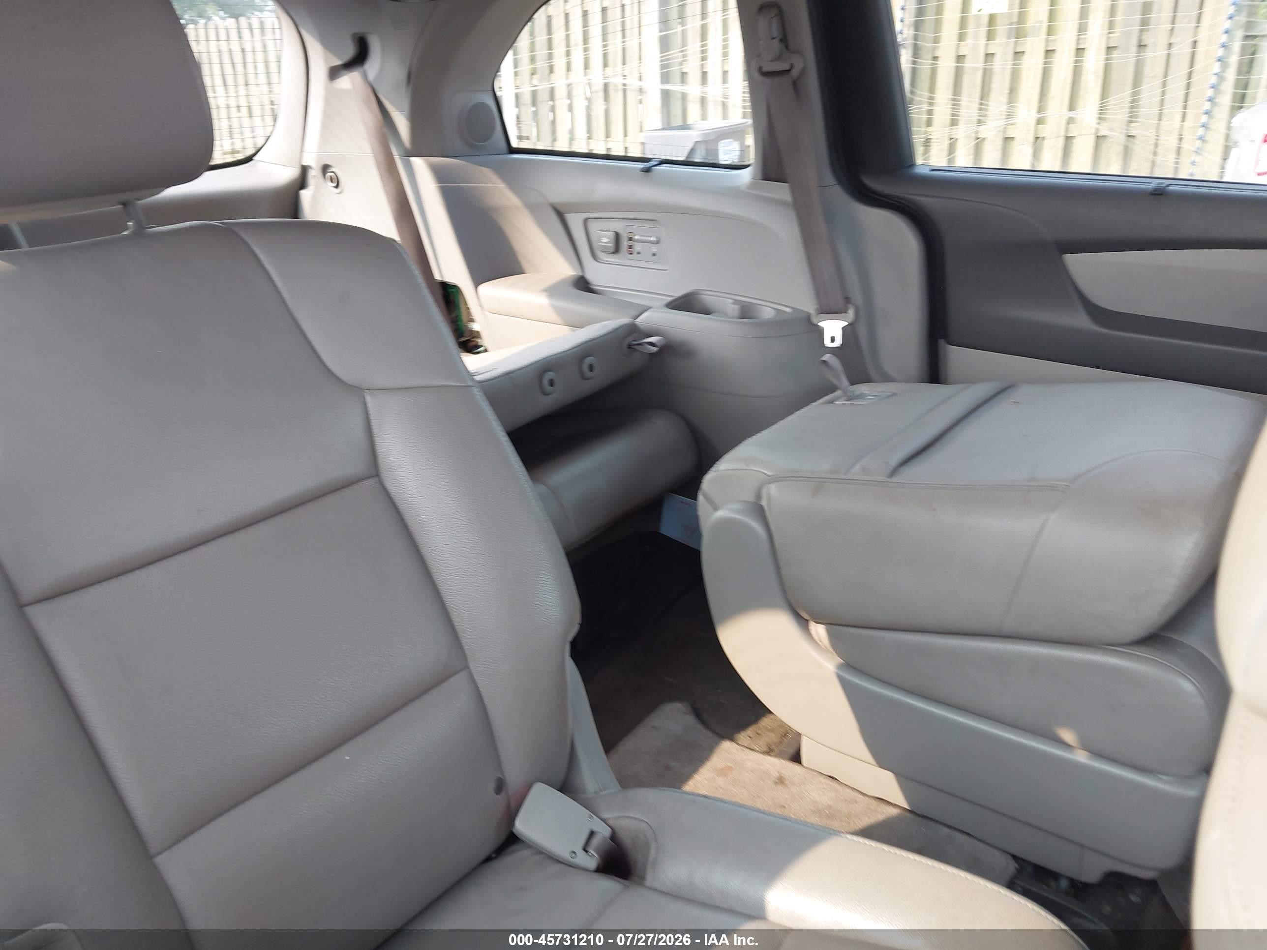 2015 Honda Odyssey Touring/touring Elite Dark Blue vin: 5FNRL5H90FB131924