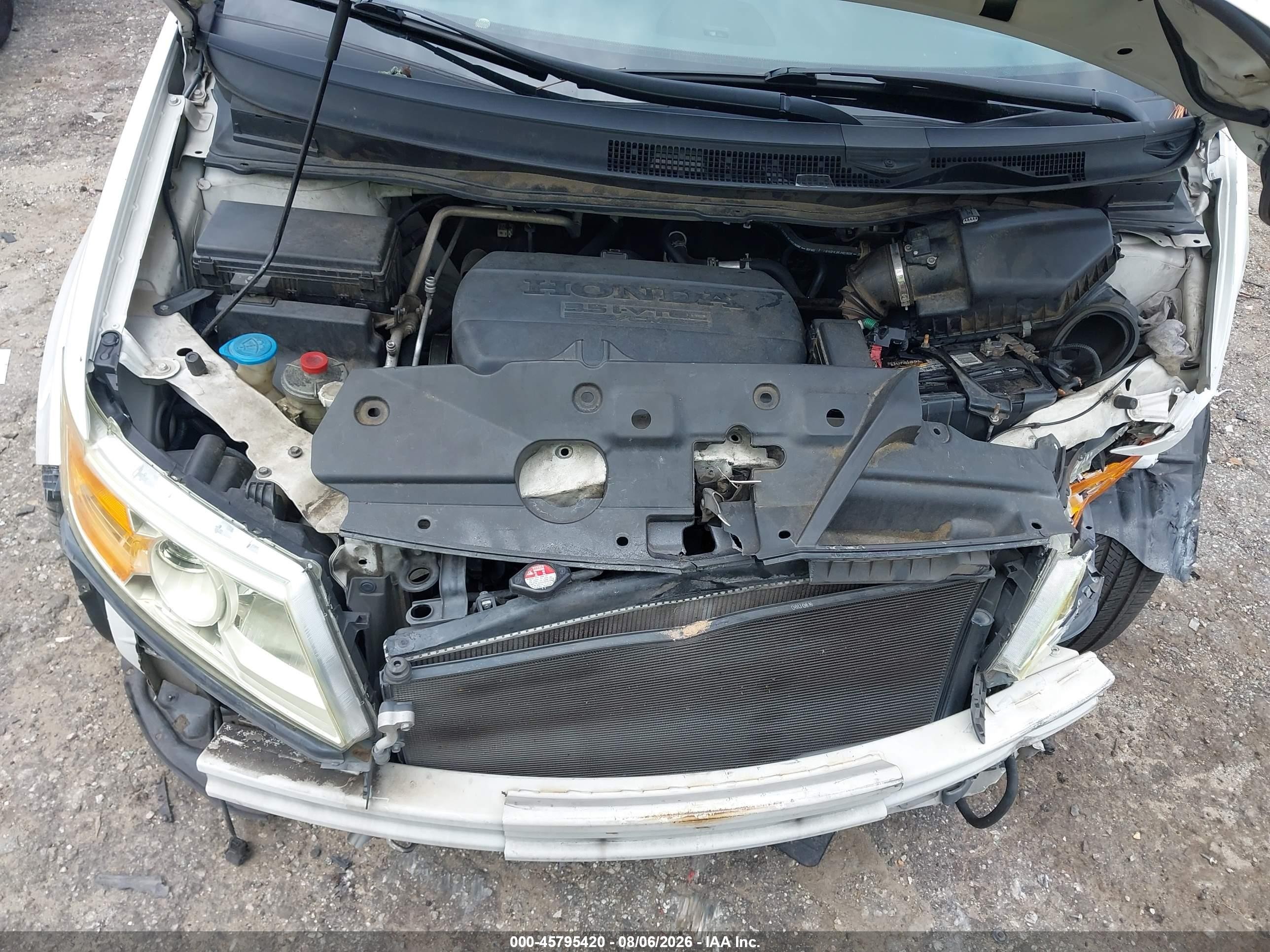 2011 Honda Odyssey Touring/touring Elite Белый vin: 5FNRL5H91BB011947