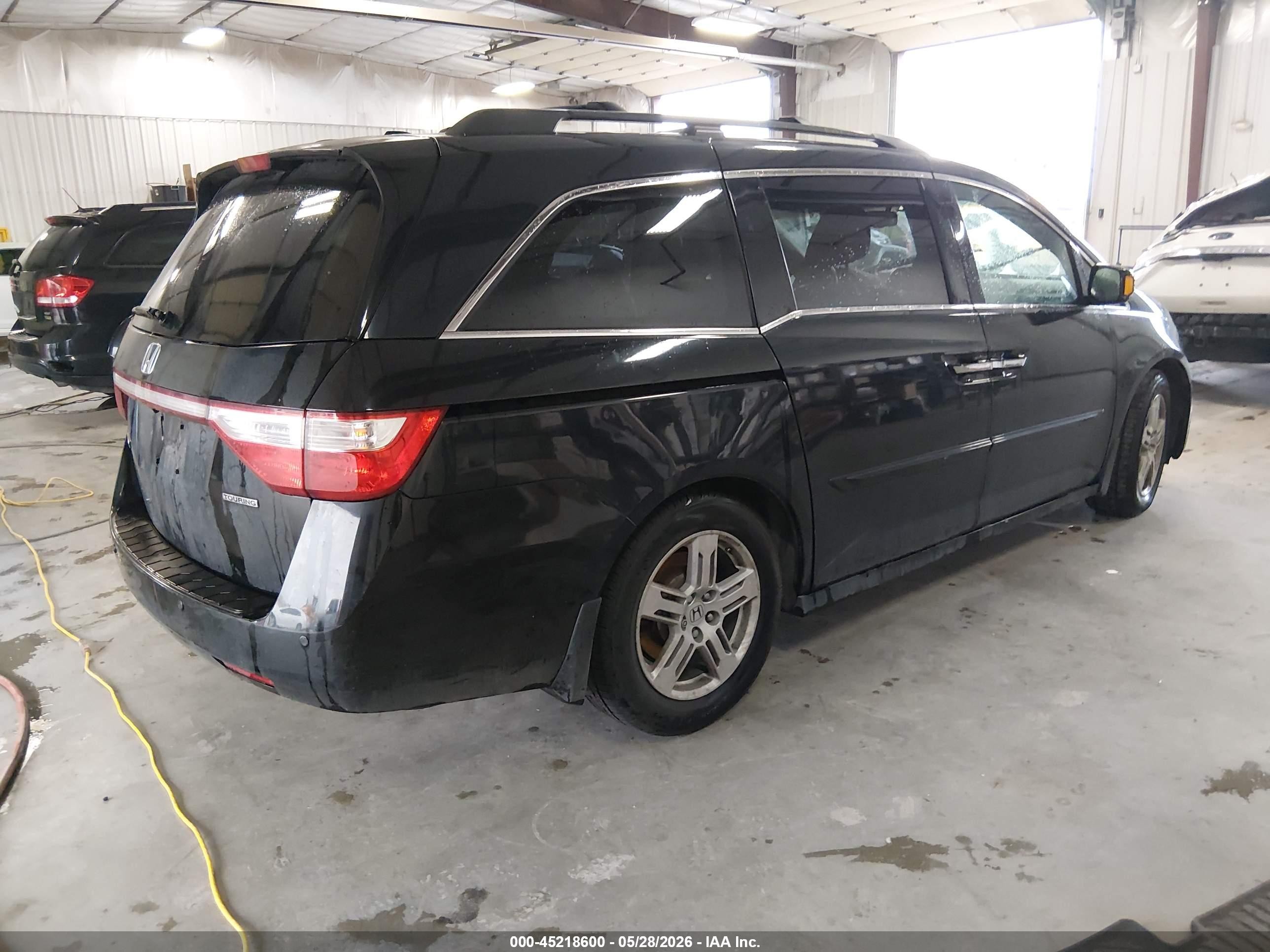 2011 Honda Odyssey Touring/touring Elite Black vin: 5FNRL5H91BB035052