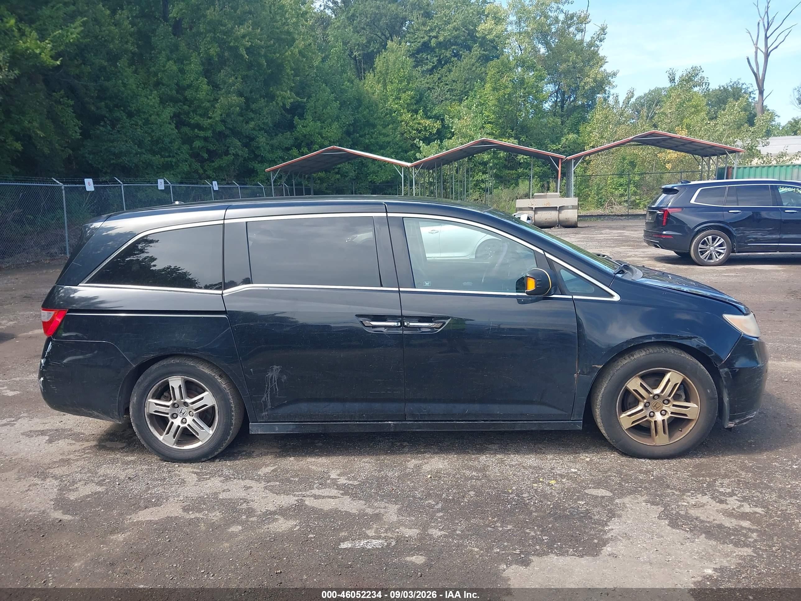 2011 Honda Odyssey Touring/touring Elite Black vin: 5FNRL5H91BB056614