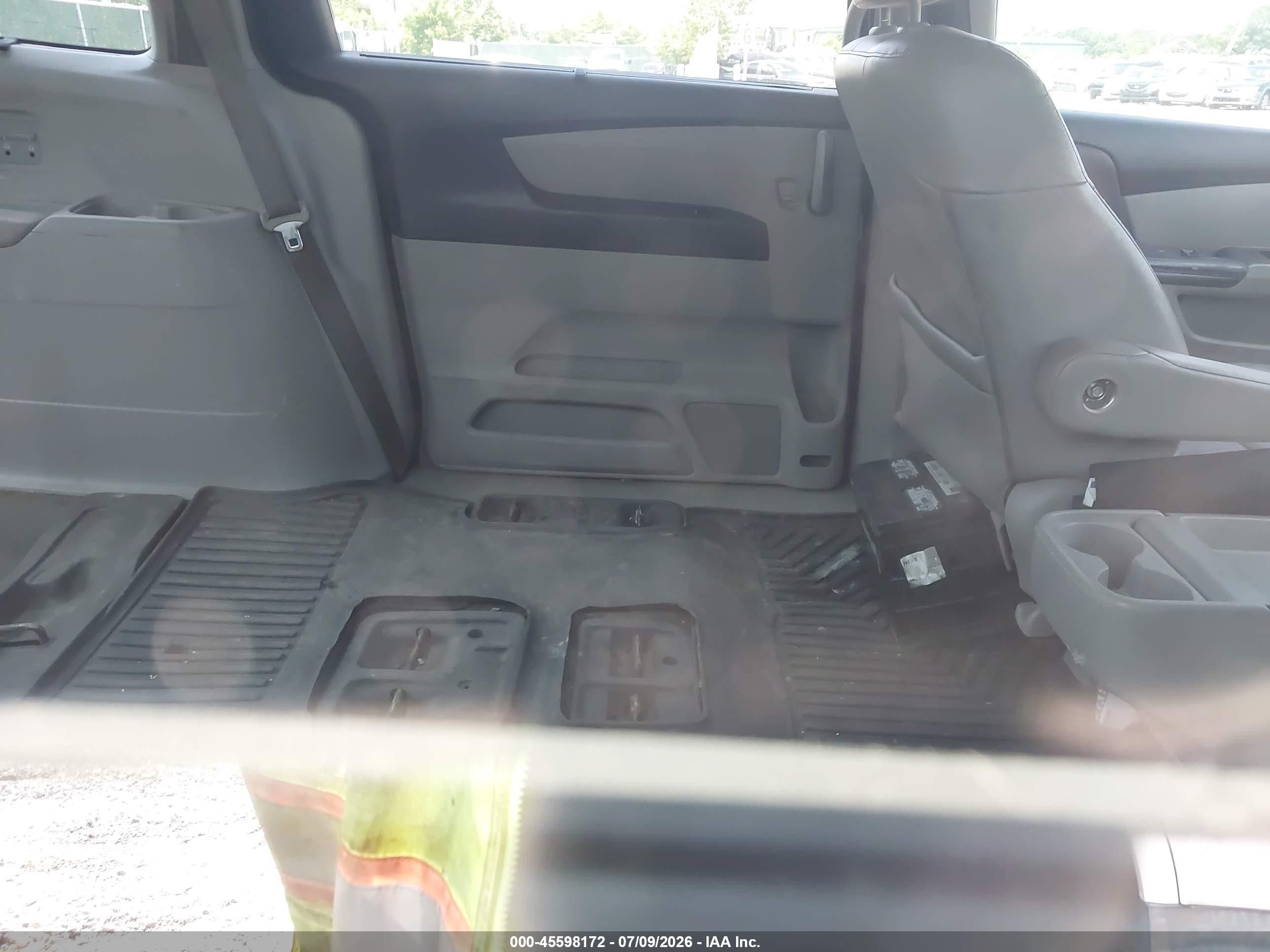 2012 Honda Odyssey Touring/touring Elite Gray vin: 5FNRL5H91CB026546