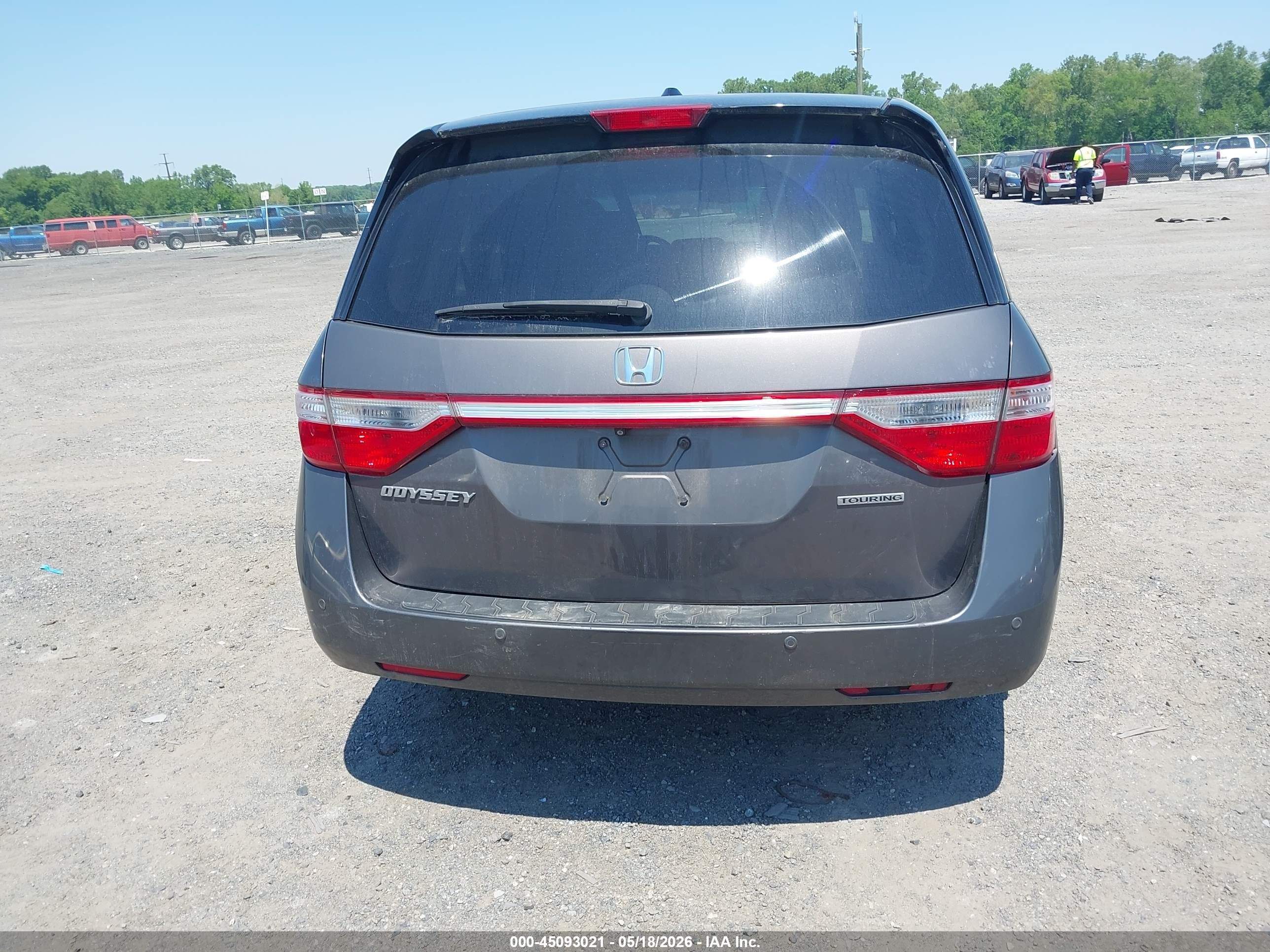 2012 Honda Odyssey Touring/touring Elite Gray vin: 5FNRL5H91CB036252