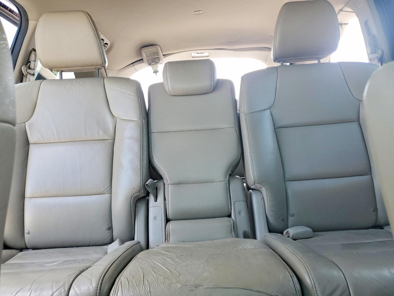 2012 Honda Odyssey Touring Burgundy vin: 5FNRL5H91CB040009