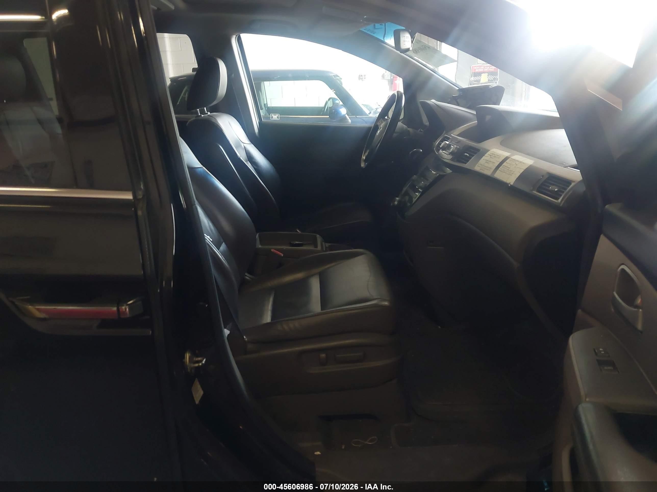 2012 Honda Odyssey Touring/touring Elite Blue vin: 5FNRL5H91CB065444