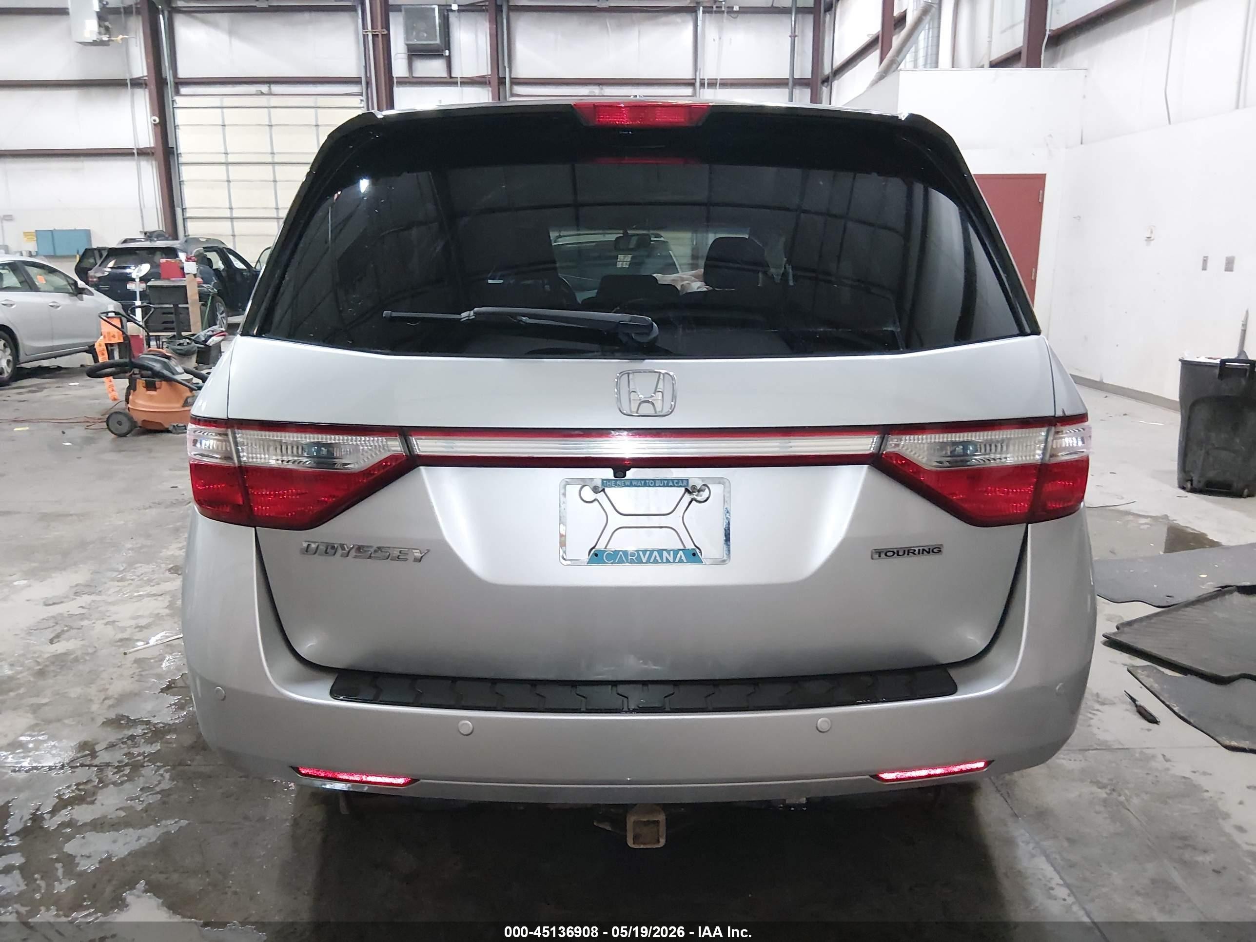 2012 Honda Odyssey Touring/touring Elite Gray vin: 5FNRL5H91CB103156