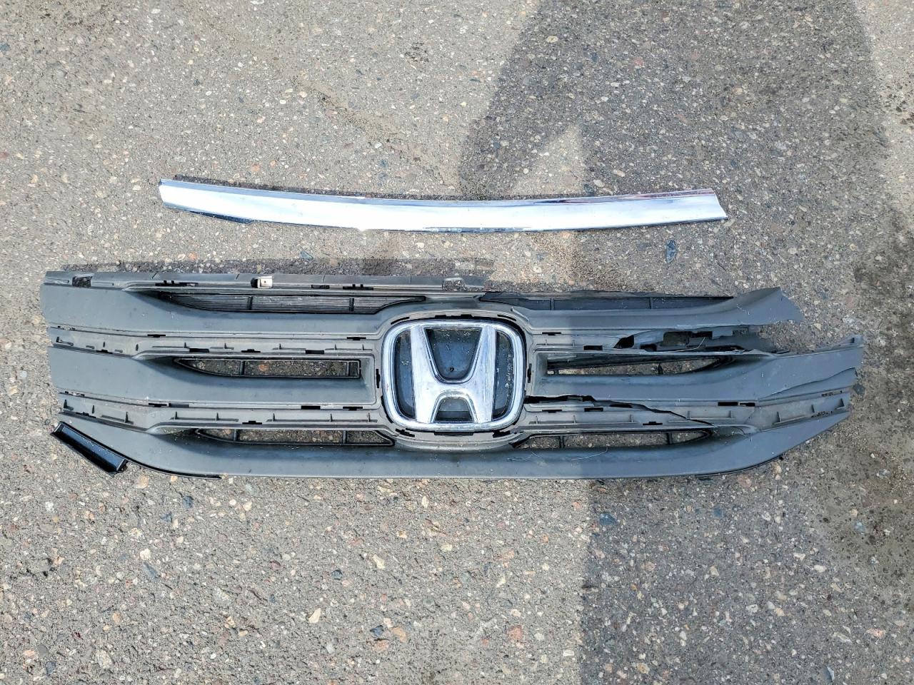 2013 Honda Odyssey Touring Gray vin: 5FNRL5H91DB011546
