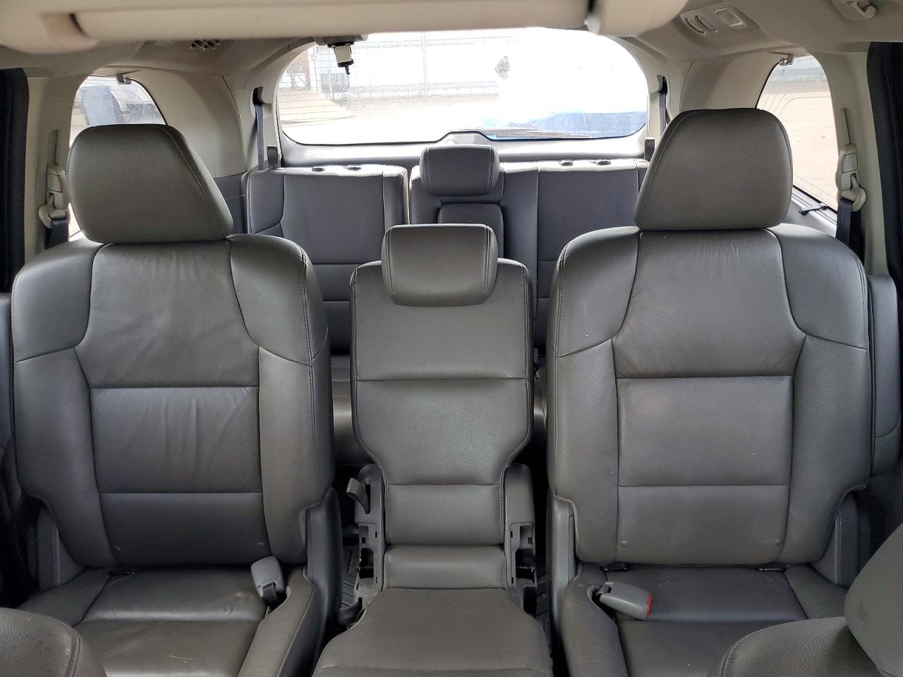 2013 Honda Odyssey Touring Gray vin: 5FNRL5H91DB011546