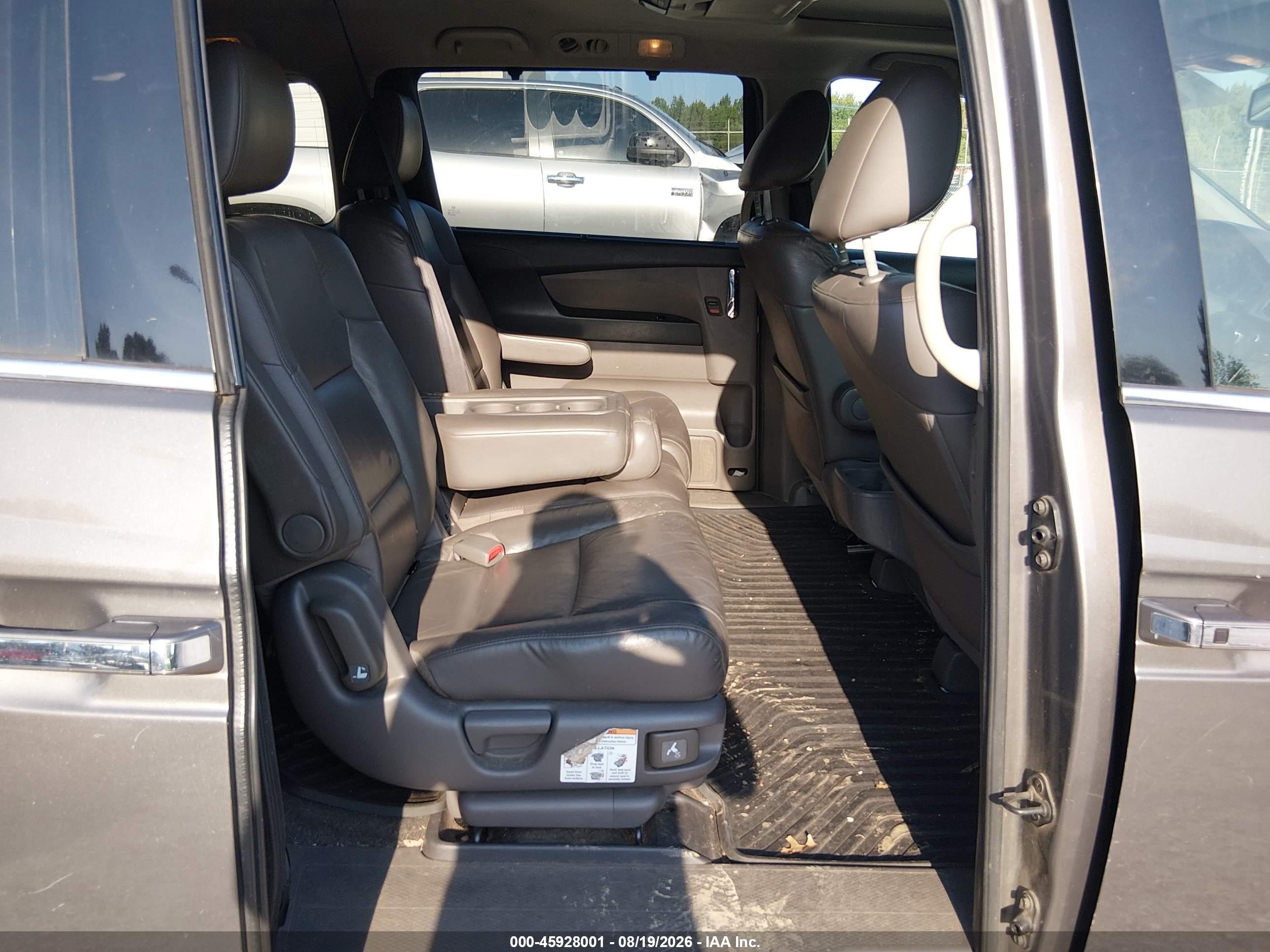 2014 Honda Odyssey Touring/touring Elite Gray vin: 5FNRL5H91EB014335