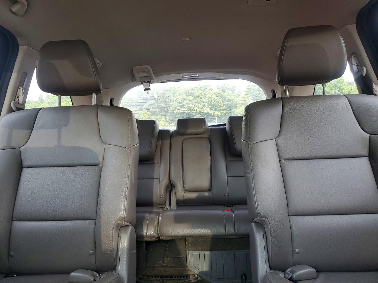 2014 Honda Odyssey Touring Gray vin: 5FNRL5H91EB031507