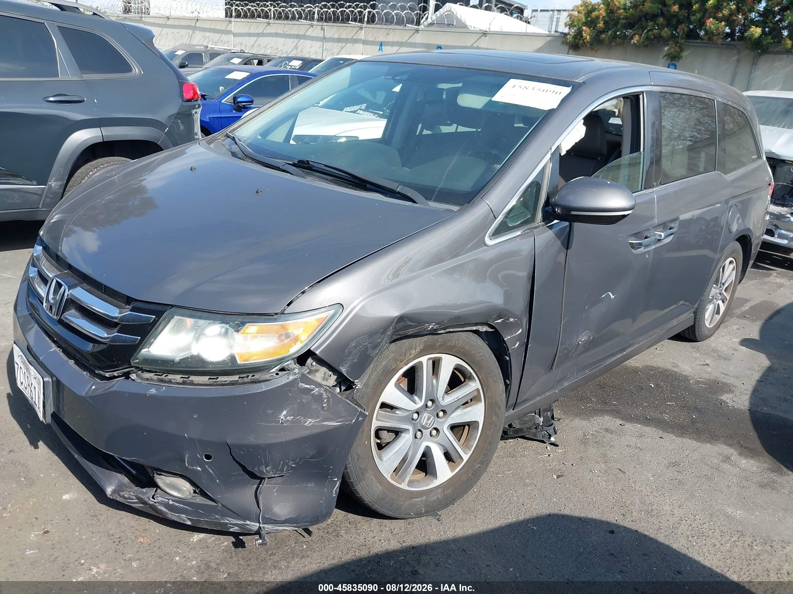2014 Honda Odyssey Touring/touring Elite Blue vin: 5FNRL5H91EB047951