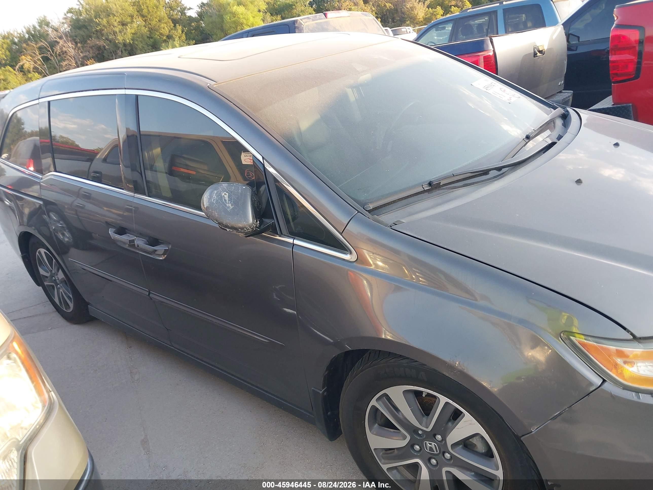2014 Honda Odyssey Touring/touring Elite Gray vin: 5FNRL5H91EB052499
