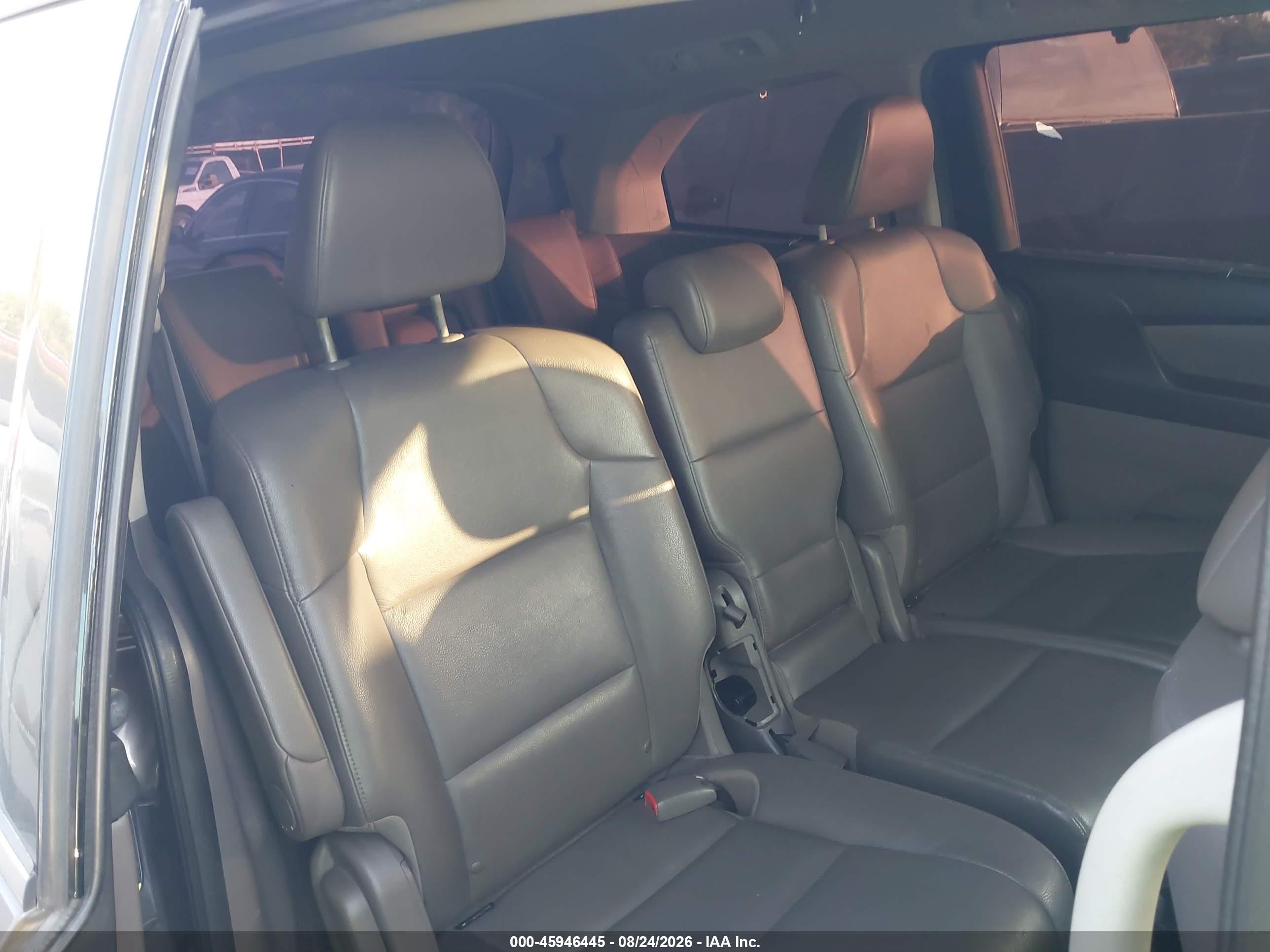 2014 Honda Odyssey Touring/touring Elite Gray vin: 5FNRL5H91EB052499