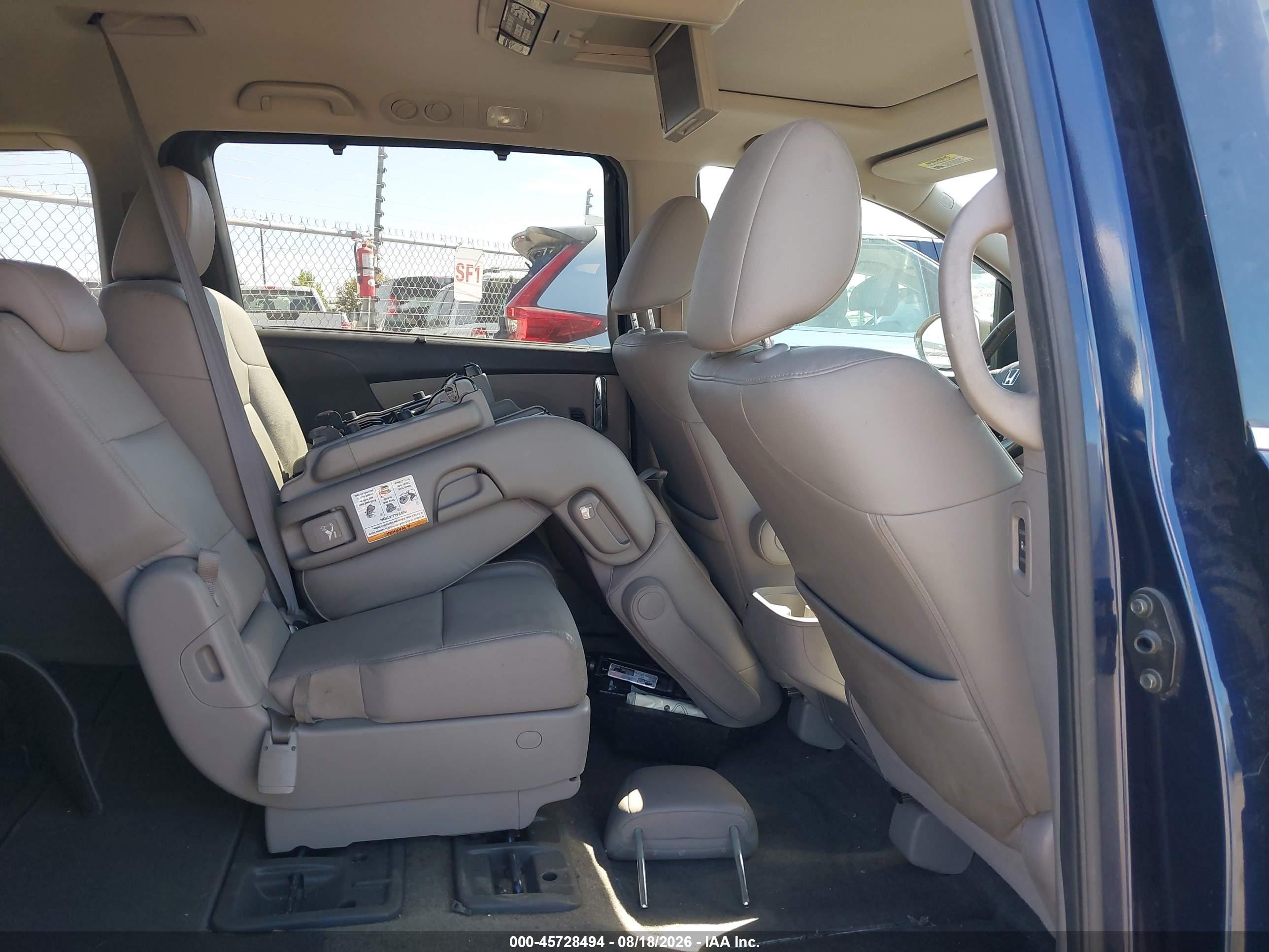 2014 Honda Odyssey Touring/touring Elite Blue vin: 5FNRL5H91EB088256