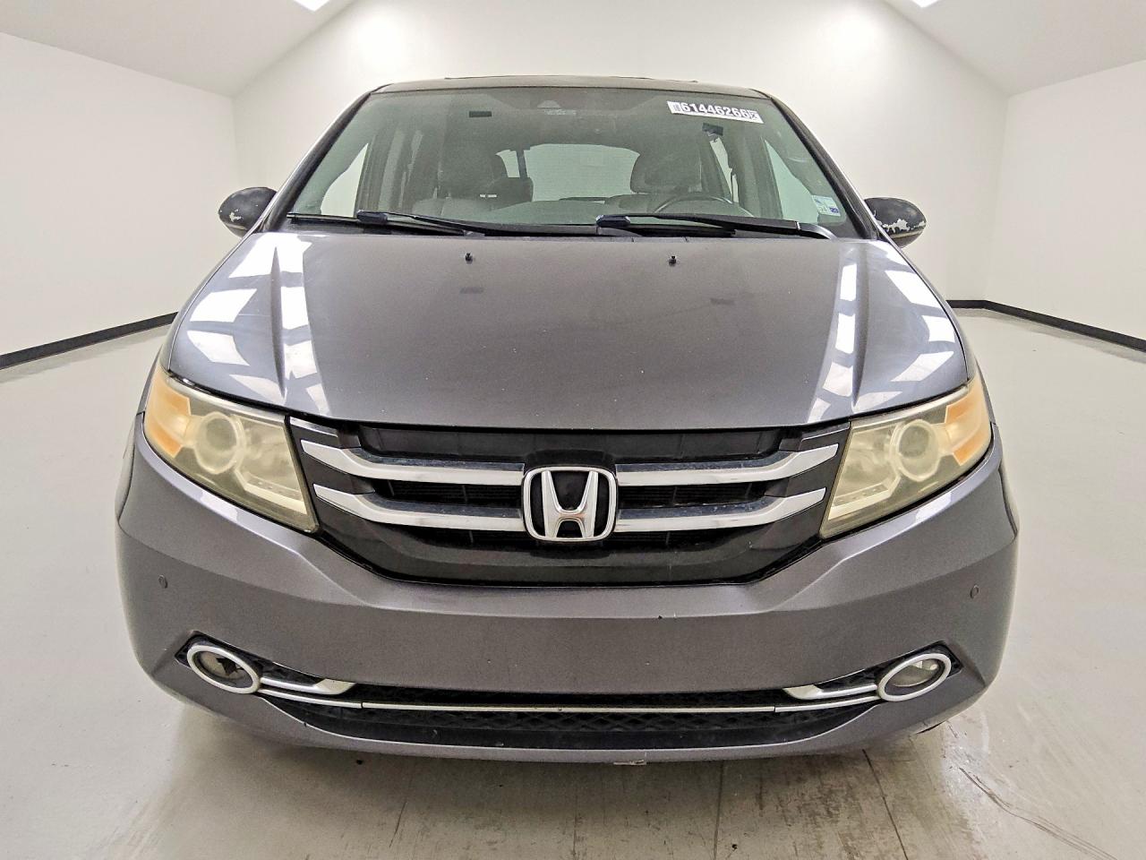 2014 Honda Odyssey Touring Gray vin: 5FNRL5H91EB094879
