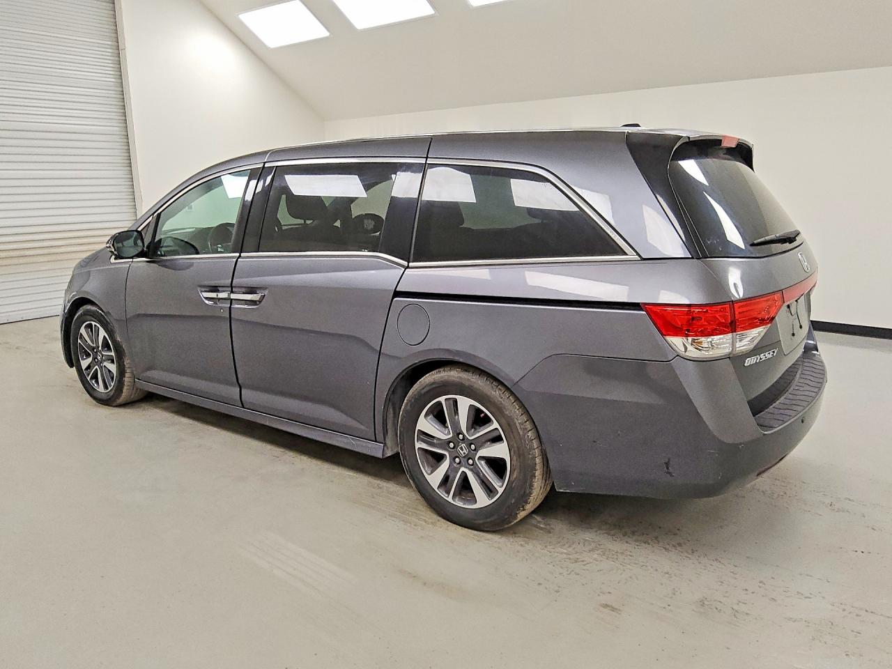 2014 Honda Odyssey Touring Gray vin: 5FNRL5H91EB094879