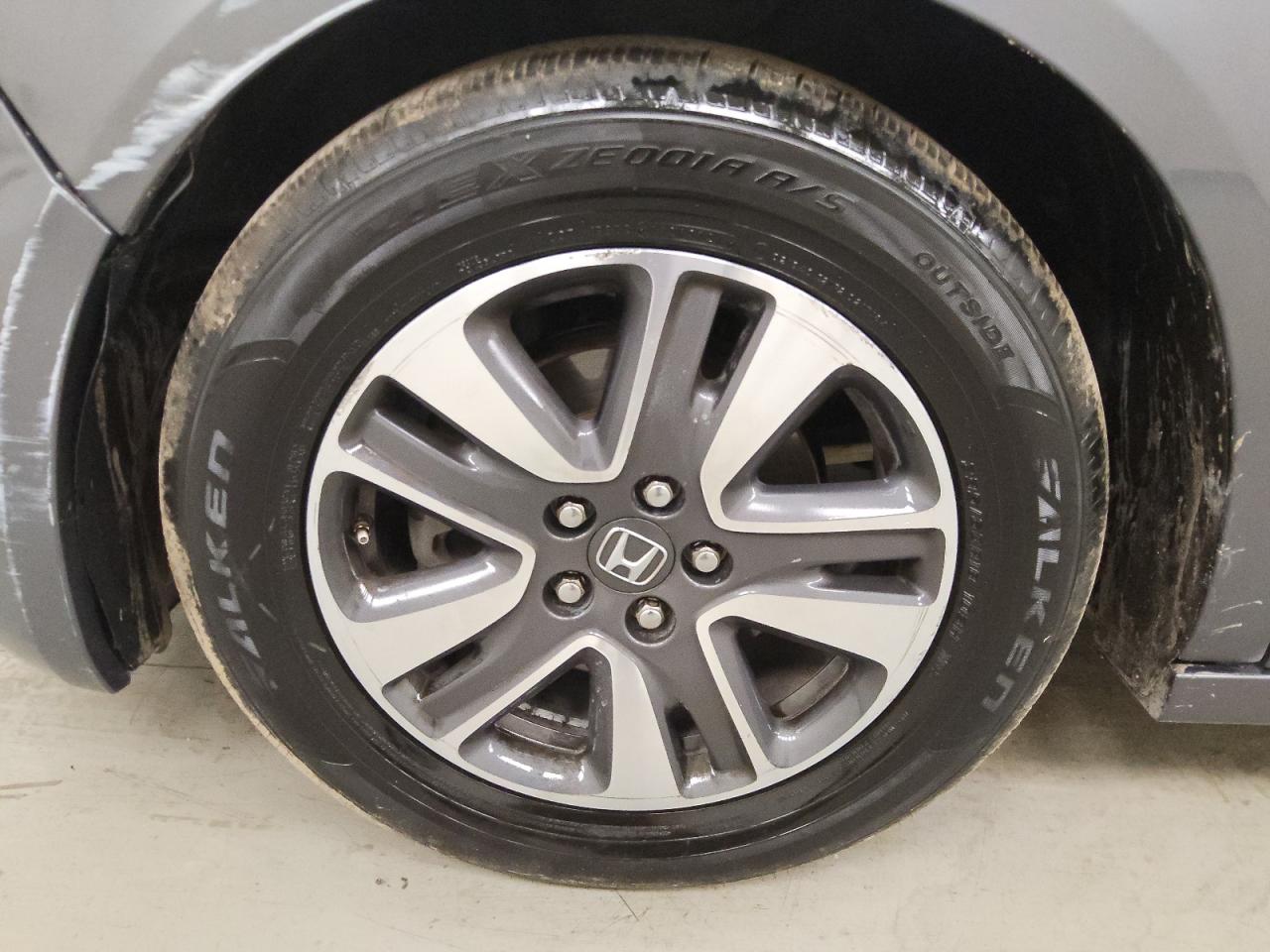 2014 Honda Odyssey Touring Gray vin: 5FNRL5H91EB094879 Damage: Left Front Wheel, Curb Rash, 4 To 5 Inches