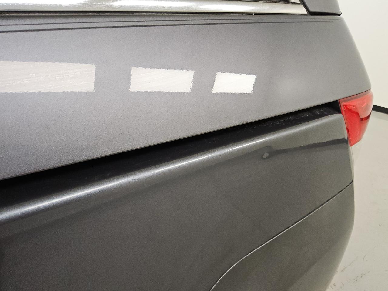 2014 Honda Odyssey Touring Gray vin: 5FNRL5H91EB094879 Damage: Left Qtr Panel, Dent(S) W/ Paint Dmg, 4 To 5 Inches