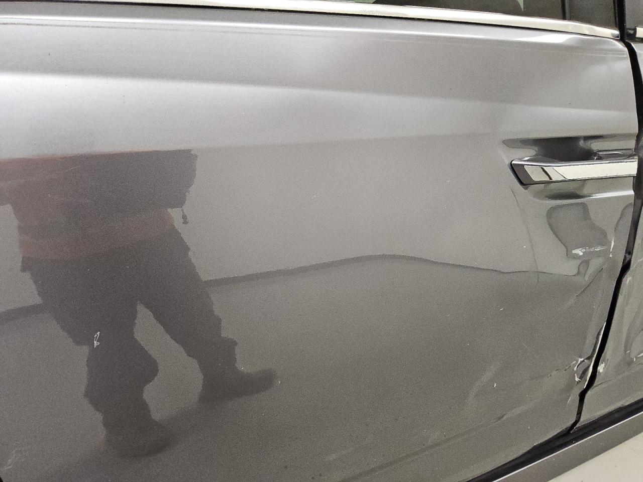 2014 Honda Odyssey Touring Gray vin: 5FNRL5H91EB094879 Damage: Right Rear Door, Dent(S) W/ Paint Dmg, > 12 Inches