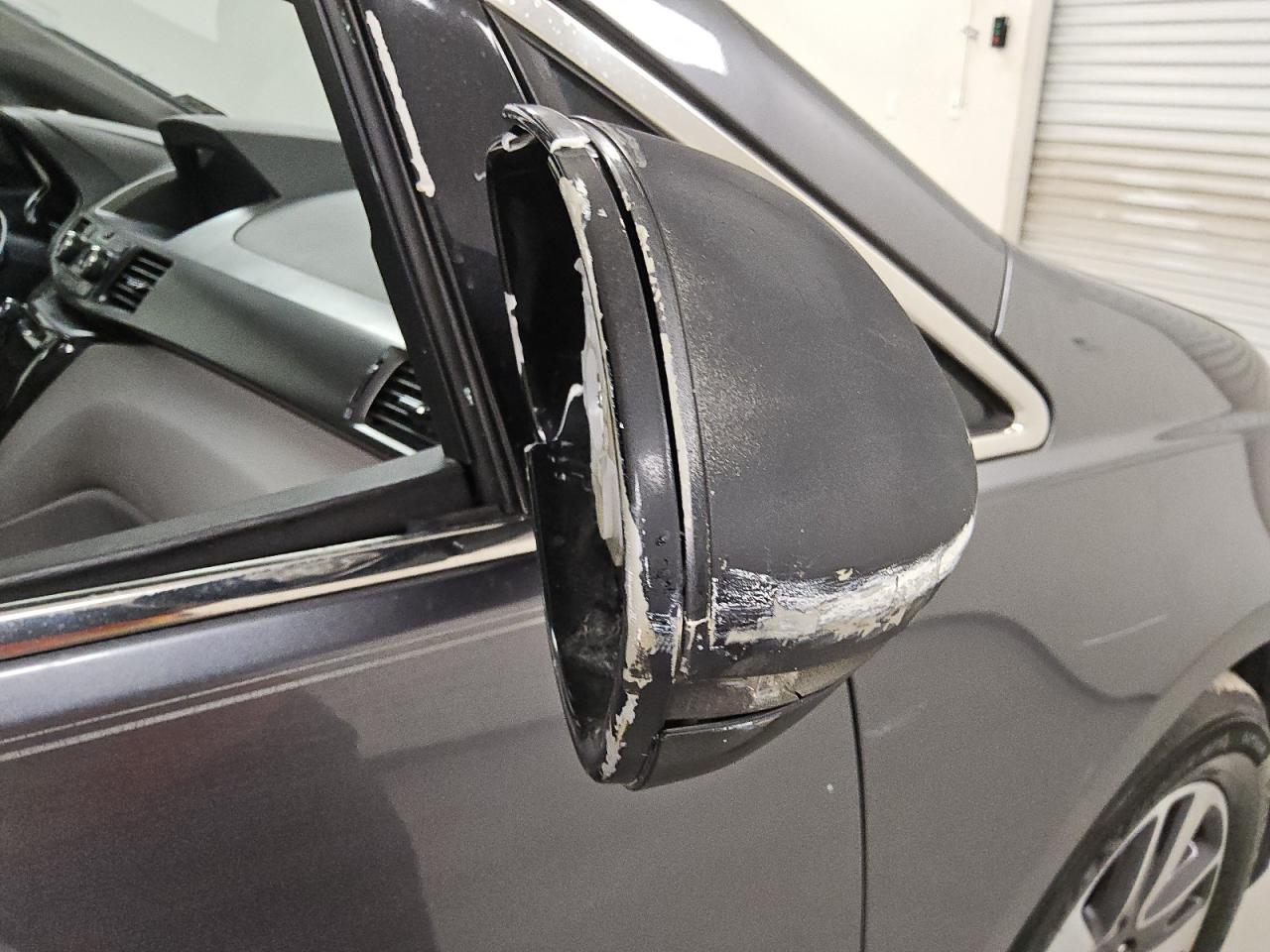 2014 Honda Odyssey Touring Gray vin: 5FNRL5H91EB094879 Damage: Right Front Mirror Housing, Broken, Replacement Required