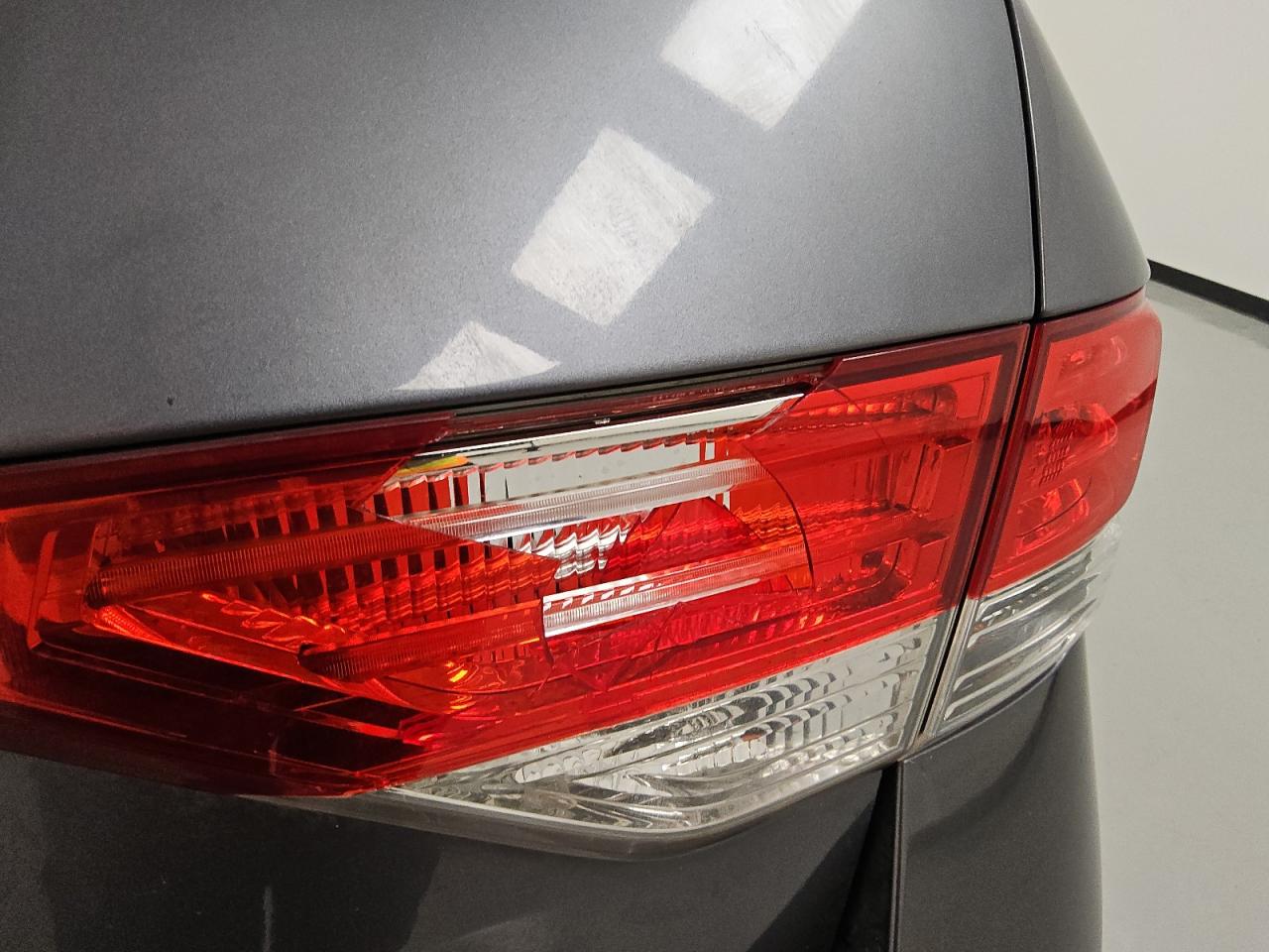 2014 Honda Odyssey Touring Gray vin: 5FNRL5H91EB094879 Damage: Right Brake Light, Broken, Replacement Required