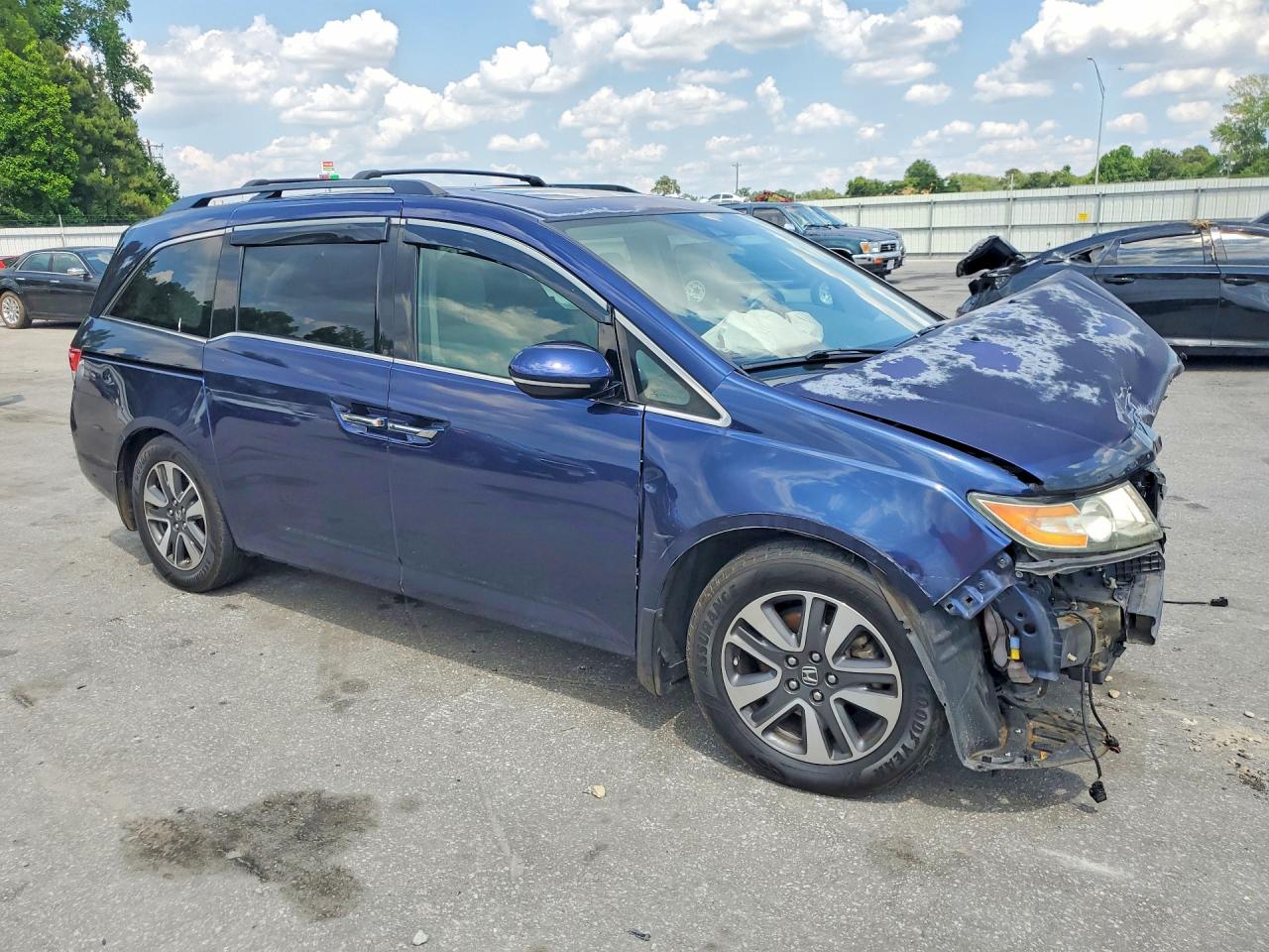 2014 Honda Odyssey Touring Blue vin: 5FNRL5H91EB095014