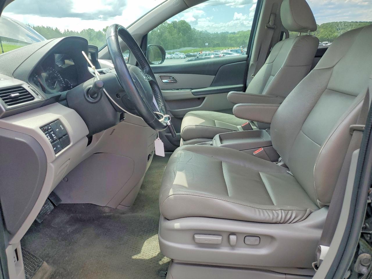 2014 Honda Odyssey Touring Black vin: 5FNRL5H91EB110580