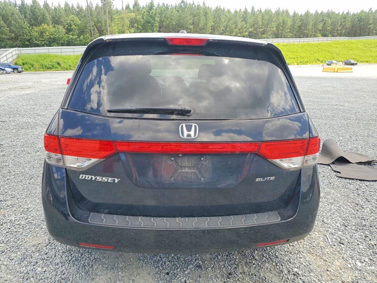 2014 Honda Odyssey Touring Black vin: 5FNRL5H91EB110580