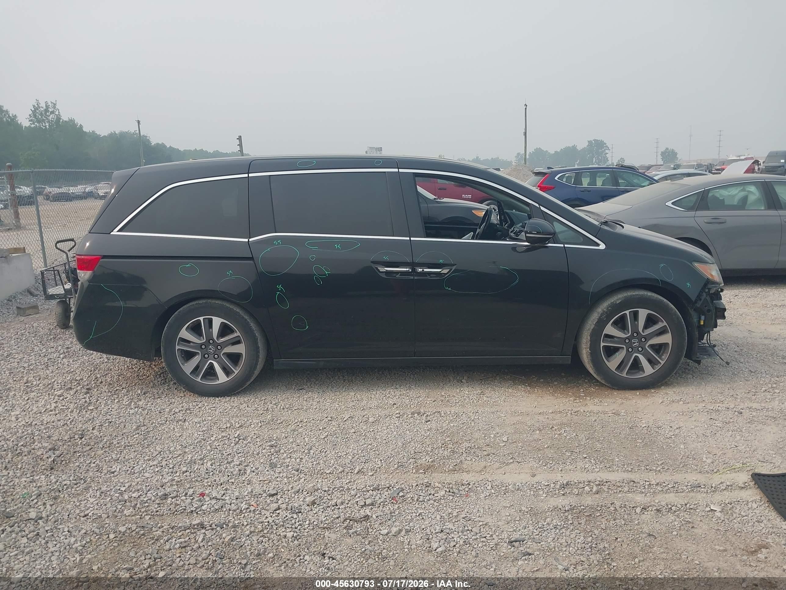 2014 Honda Odyssey Touring/touring Elite Black vin: 5FNRL5H91EB133793