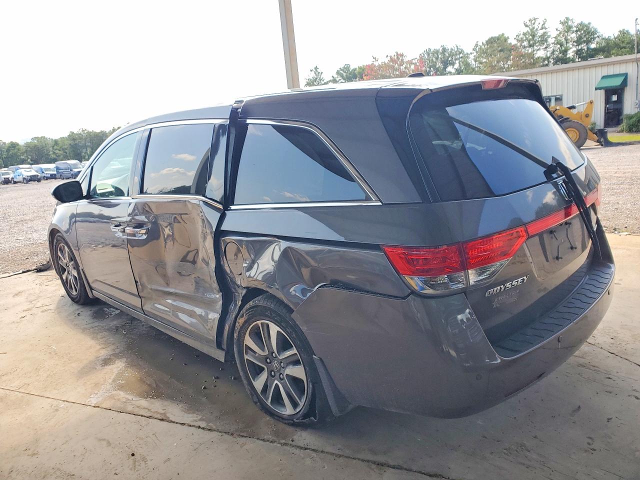 2015 Honda Odyssey Touring Charcoal vin: 5FNRL5H91FB014353