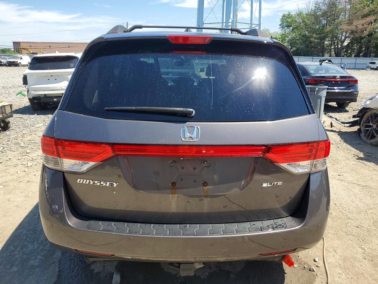 2015 Honda Odyssey Touring Gray vin: 5FNRL5H91FB062497