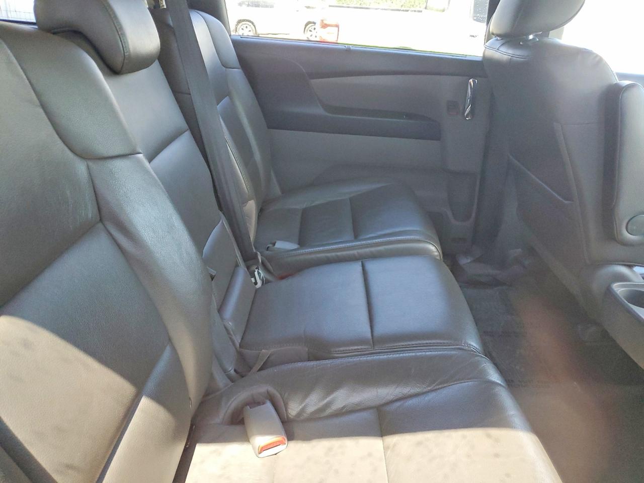 2015 Honda Odyssey Touring Gray vin: 5FNRL5H91FB062497