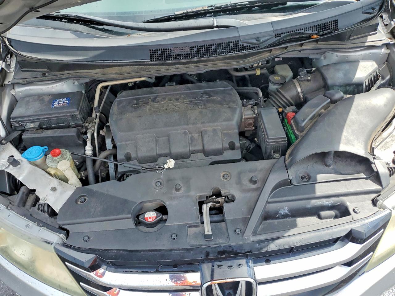 2015 Honda Odyssey Touring Серебряный vin: 5FNRL5H91FB072821
