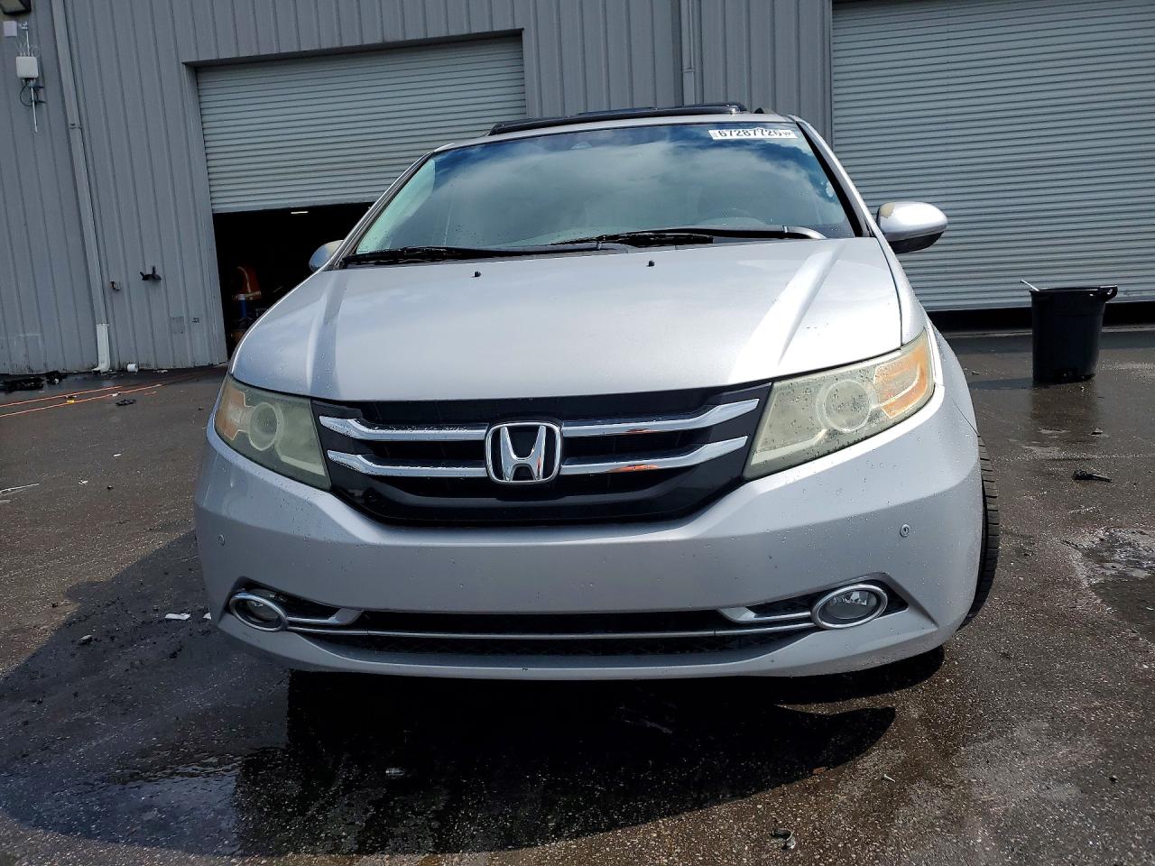 2015 Honda Odyssey Touring Серебряный vin: 5FNRL5H91FB072821