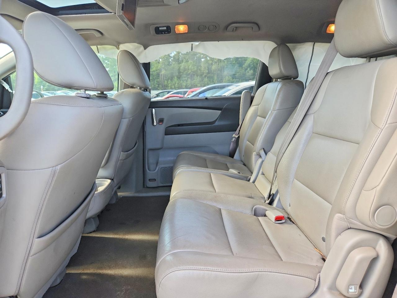 2015 Honda Odyssey Touring Black vin: 5FNRL5H91FB072852