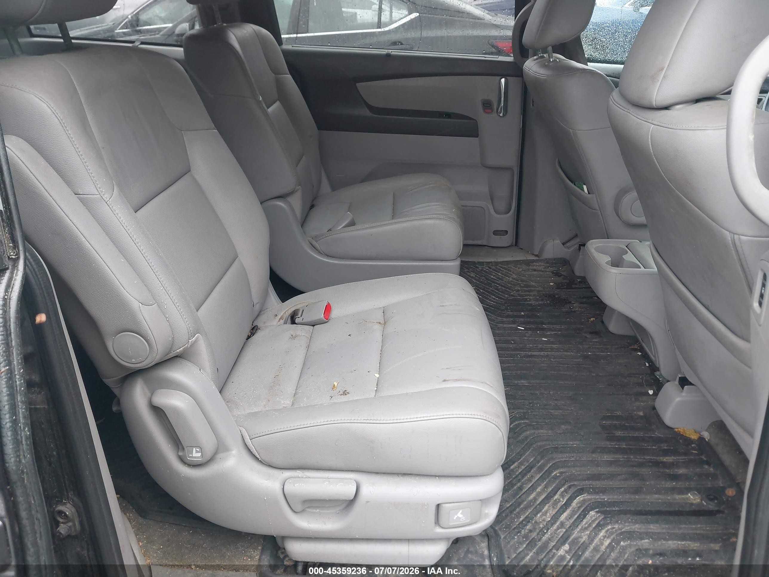 2015 Honda Odyssey Touring/touring Elite Gray vin: 5FNRL5H91FB073791