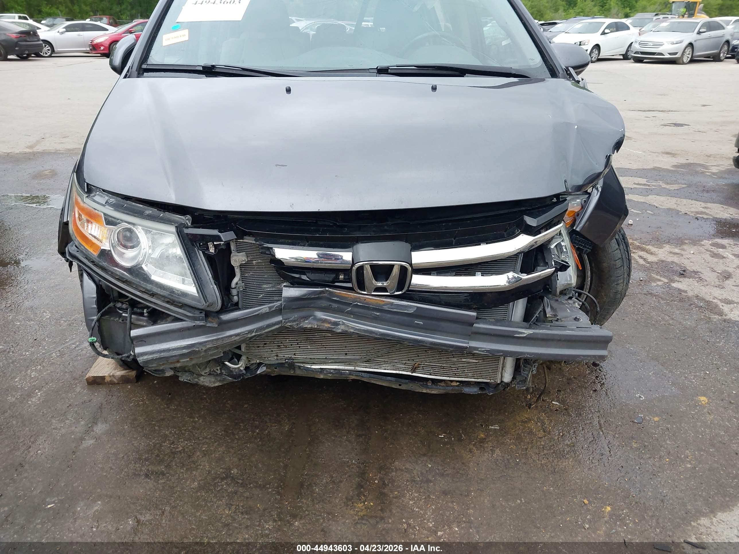 2015 Honda Odyssey Touring/touring Elite Gray vin: 5FNRL5H91FB077405
