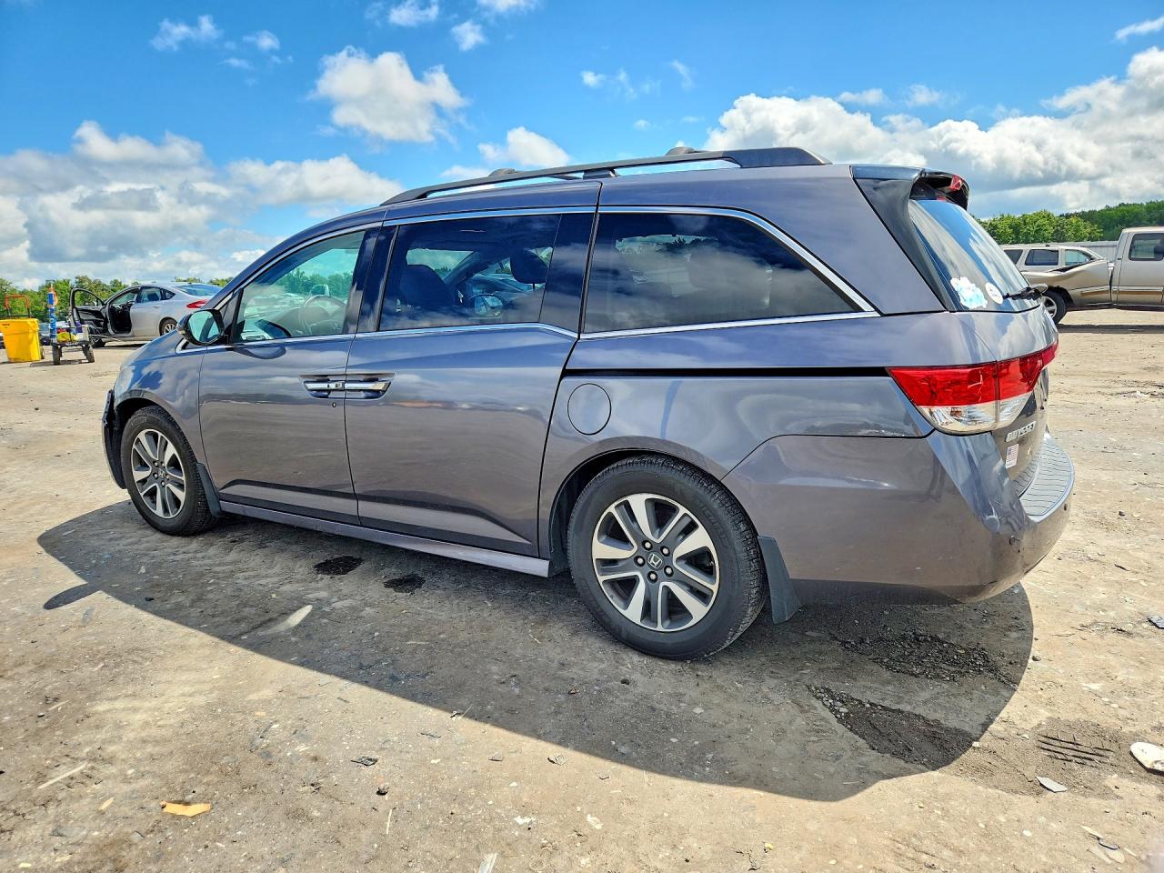2015 Honda Odyssey Touring Gray vin: 5FNRL5H91FB078814