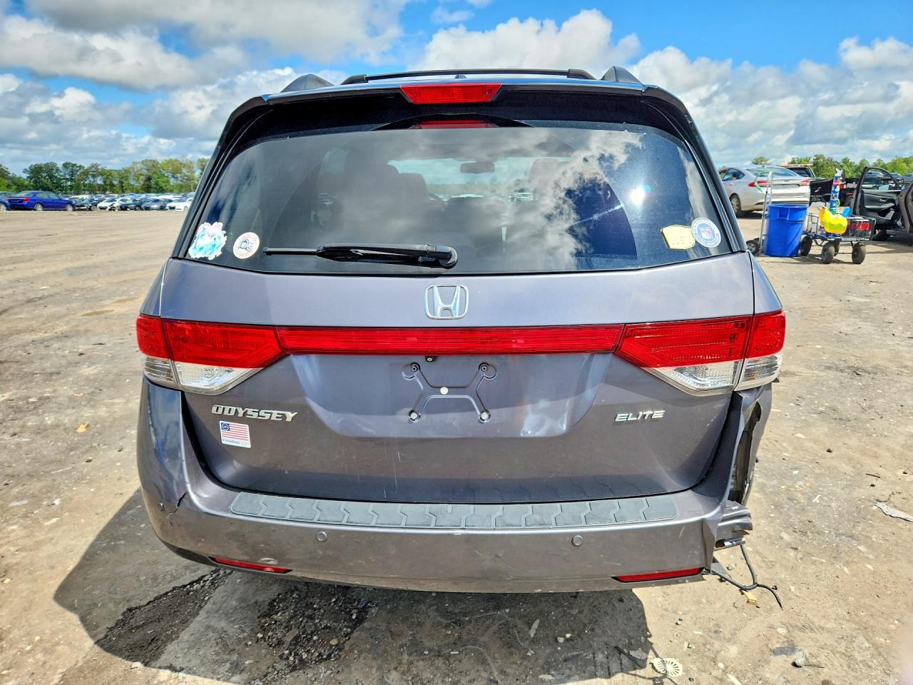 2015 Honda Odyssey Touring Gray vin: 5FNRL5H91FB078814