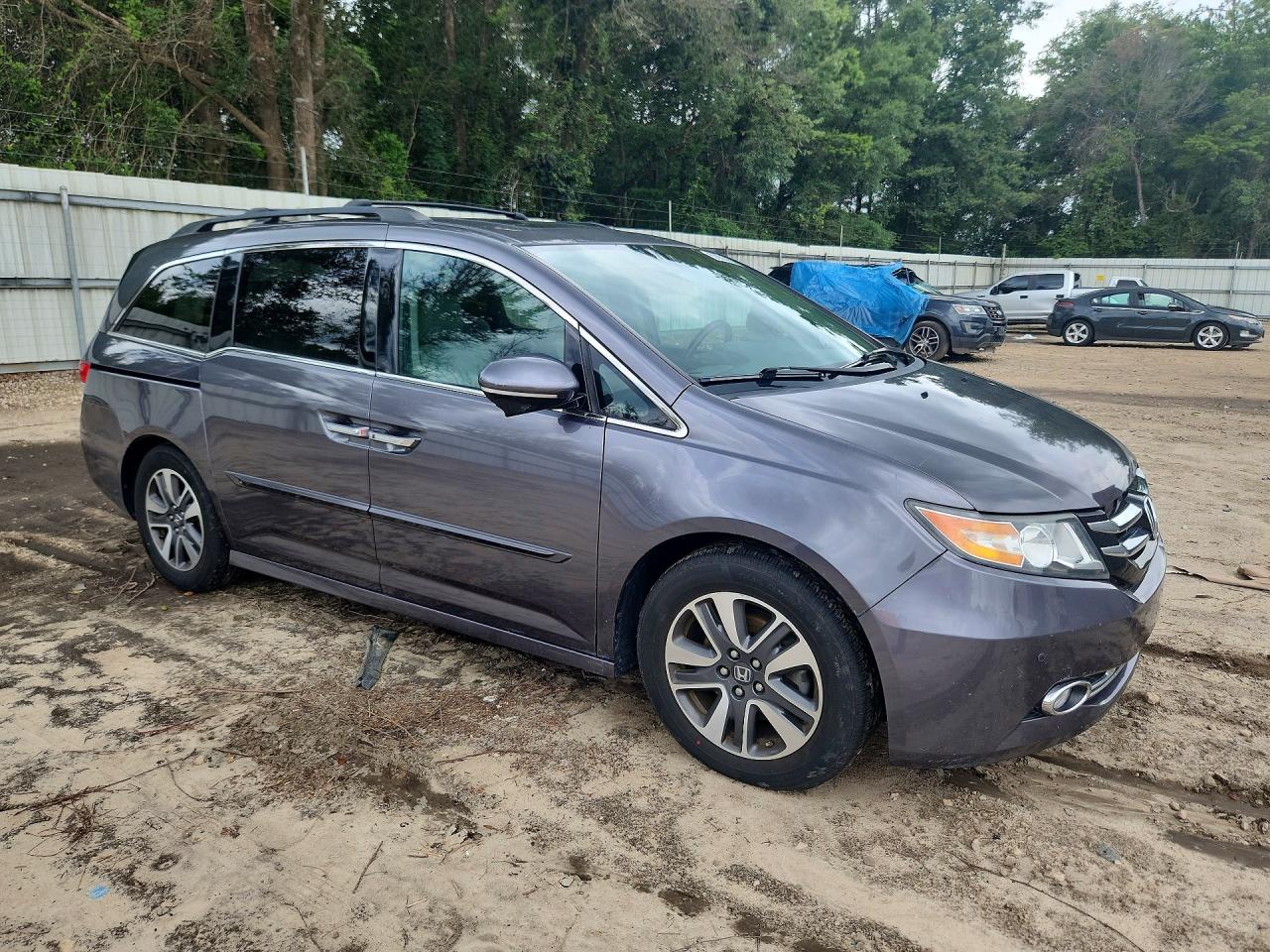 2015 Honda Odyssey Touring Gray vin: 5FNRL5H91FB085410