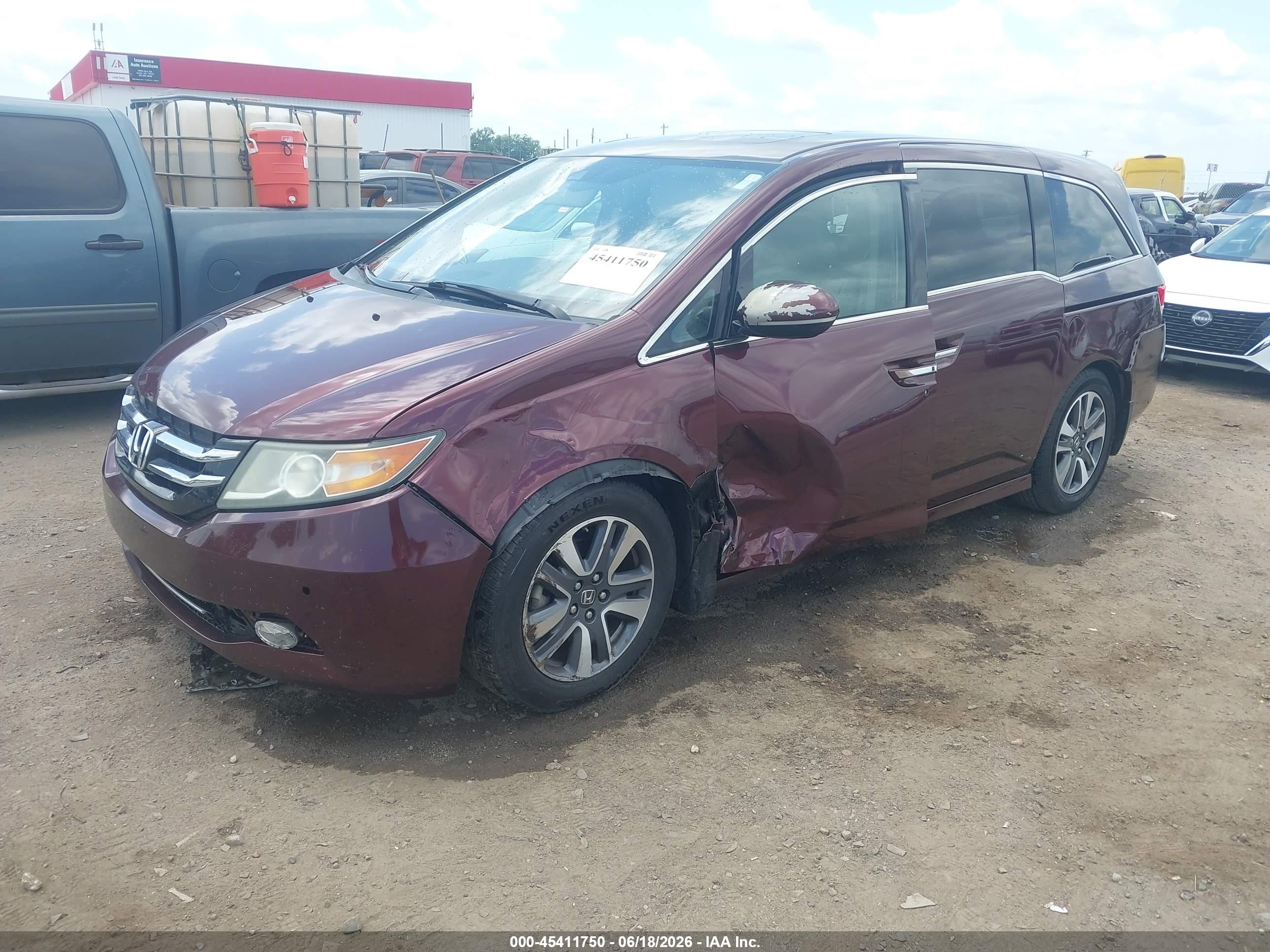 2015 Honda Odyssey Touring/touring Elite Бордовый vin: 5FNRL5H91FB108751